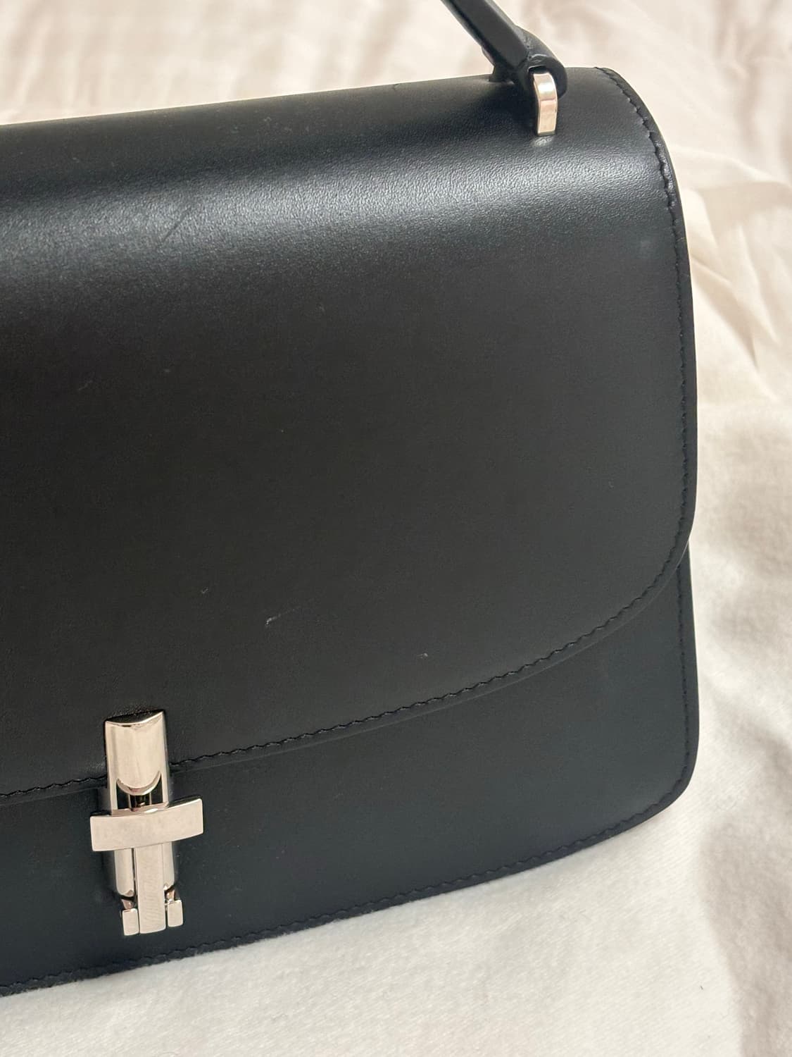 더로우 소피아백 8.75사이즈 팝니다 상품이미지3