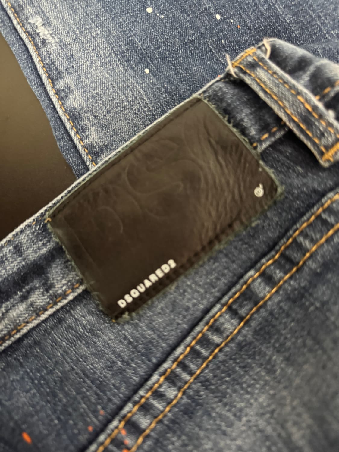 디스퀘어드2 페인트 워싱 버튼 데님팬츠 52 상품이미지3