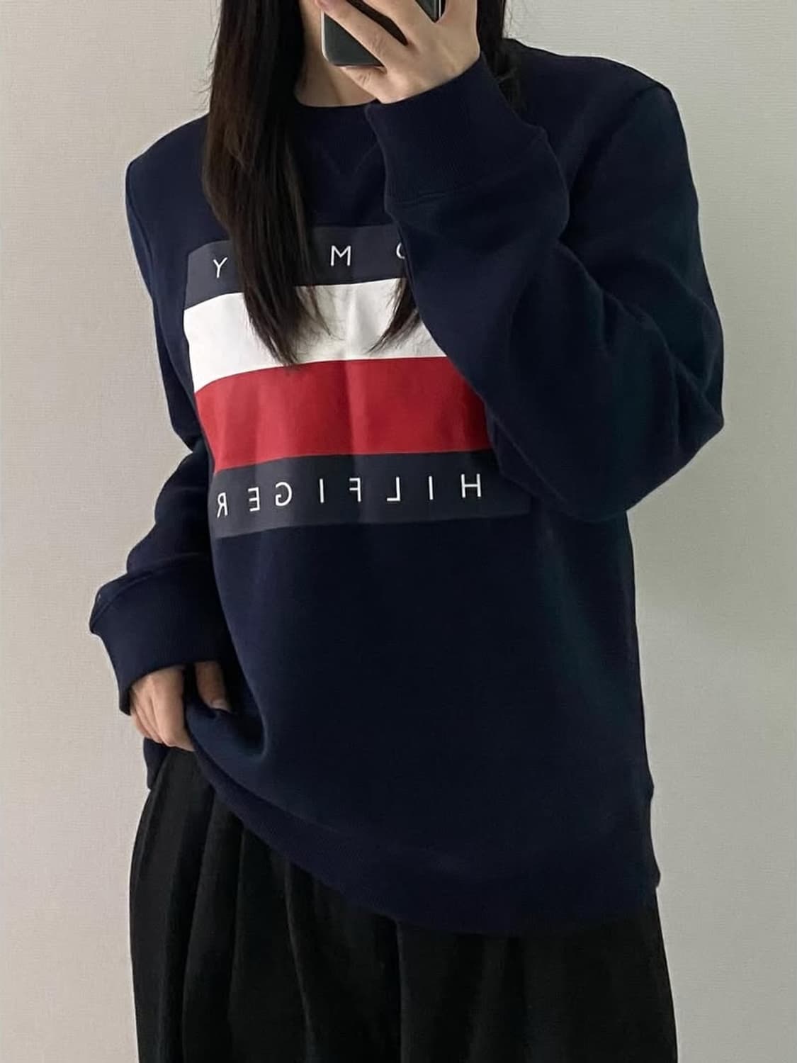 타미힐피거 맨투맨 상품이미지1