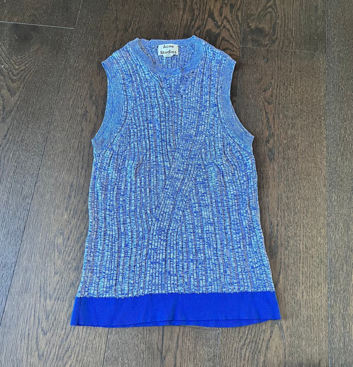 아크네 슬리브리스 상품이미지2