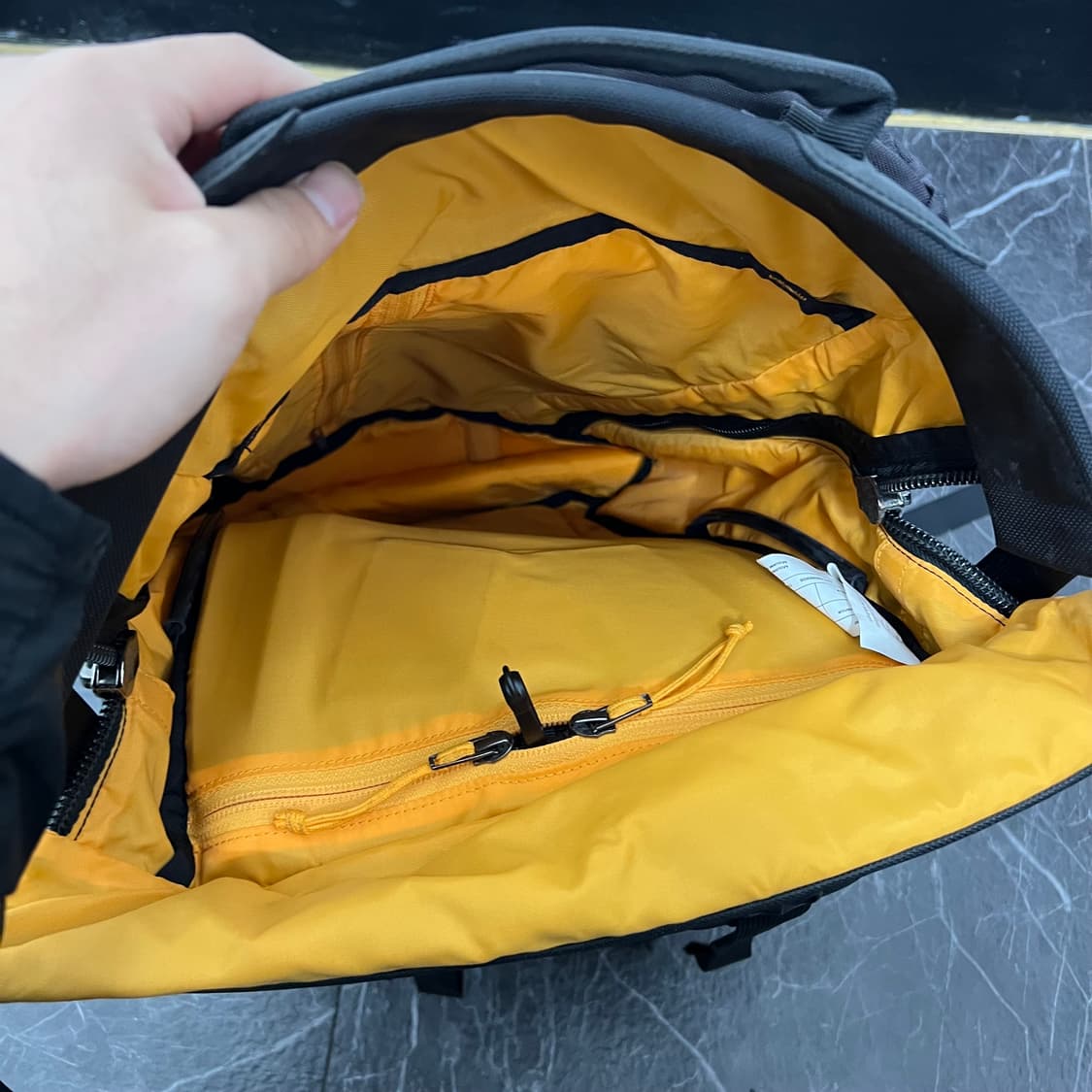 아크테릭스 미우라 20L 테크 백팩 상품이미지7