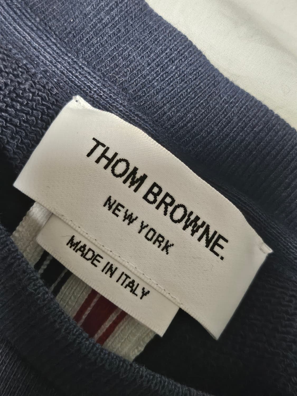 톰브라운 백삼선 스웻셔츠 맨투맨 2 상품이미지4