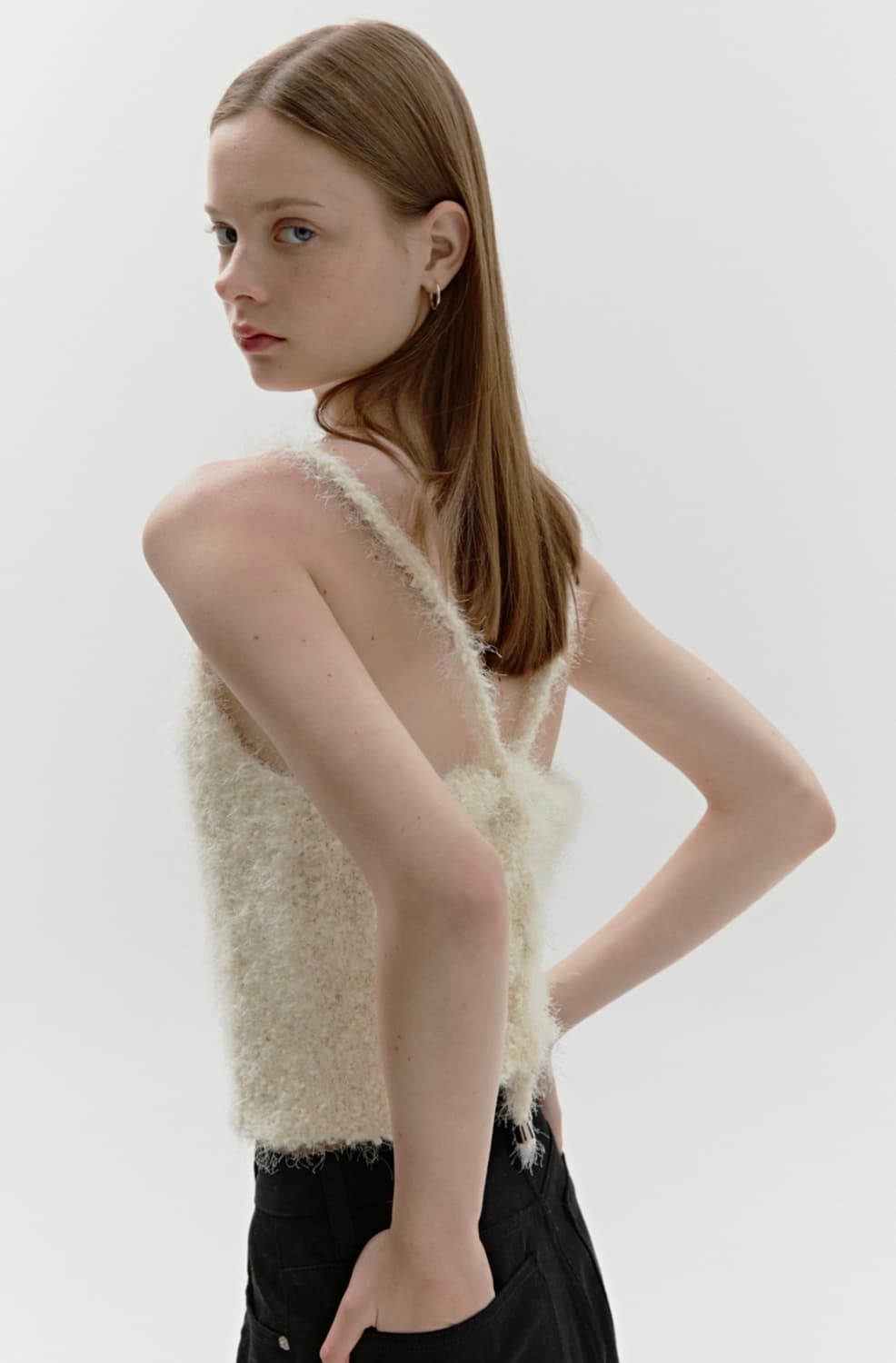 NEW BACK STRING SLEEVELESS KNIT TOP 상품이미지4