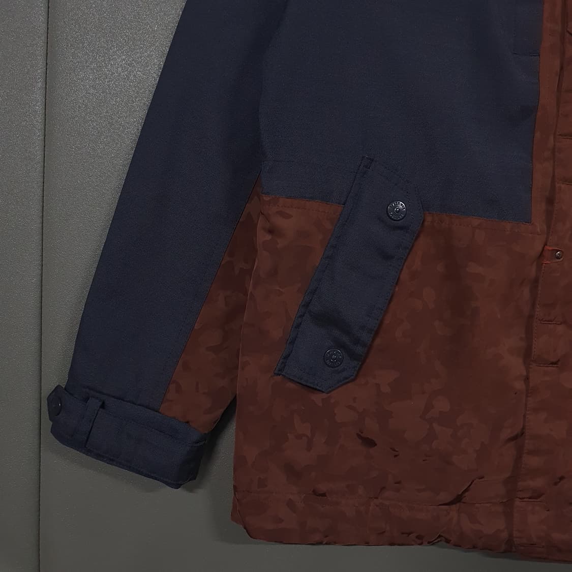 L) 블랙야크 U 프로 컴포트 지퍼 포켓 바람막이 마운틴 자켓 고프코어 상품이미지3