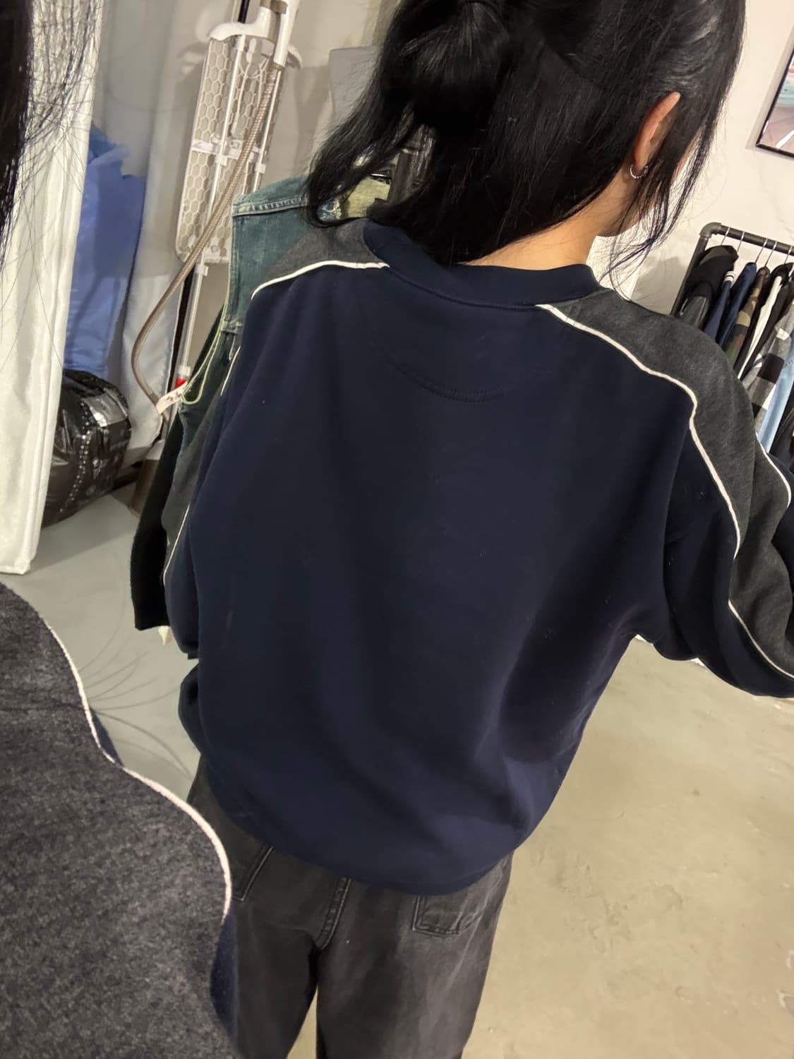 하드락 맨투맨  상품이미지4