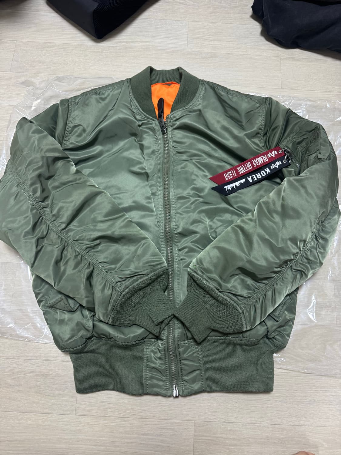 M] 알파인더스트리 MA-1 봄버 자켓 카키 세이지그린 상품이미지1