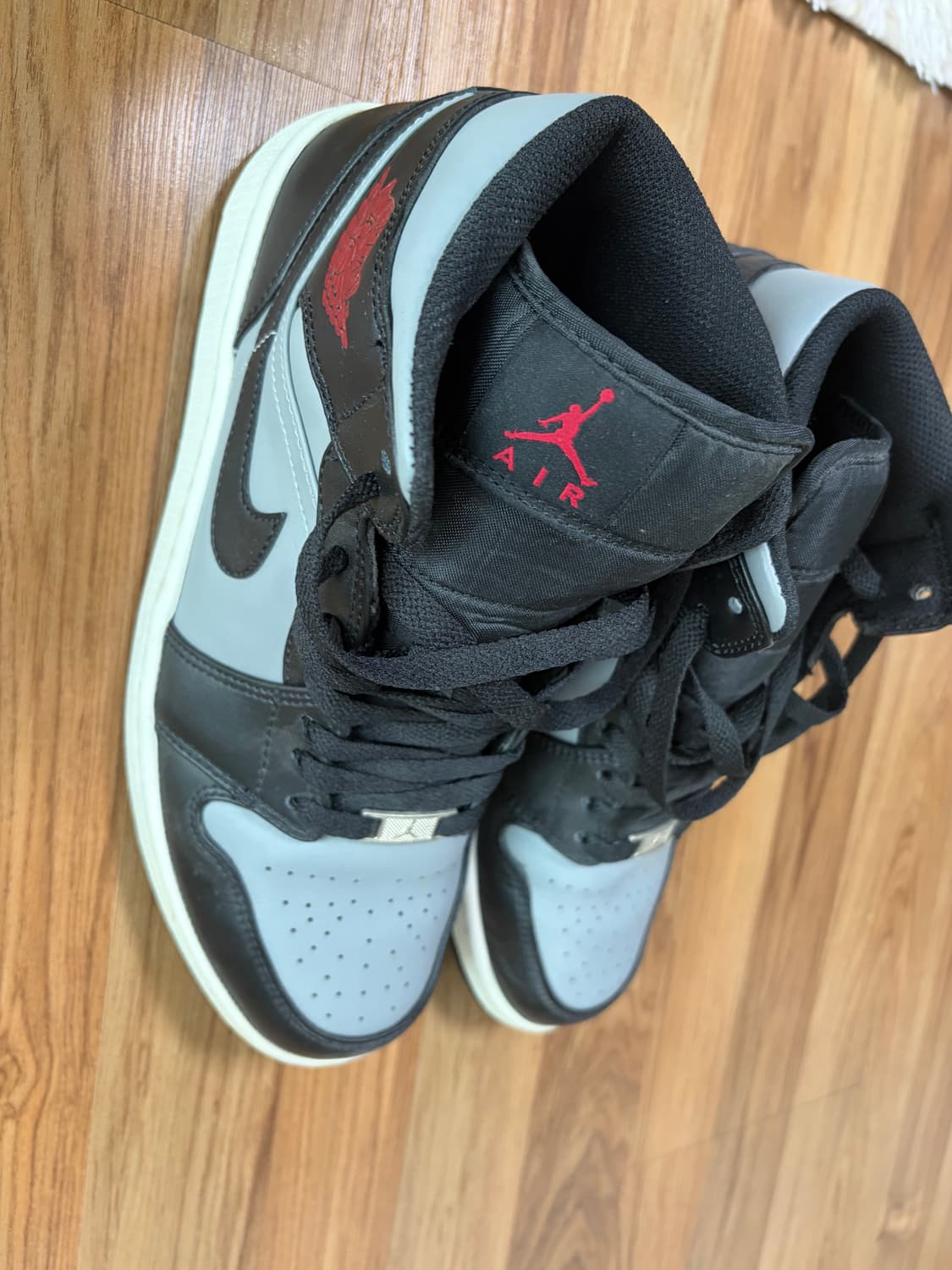 나이키 조던1 미드 쉐도우 상품이미지6