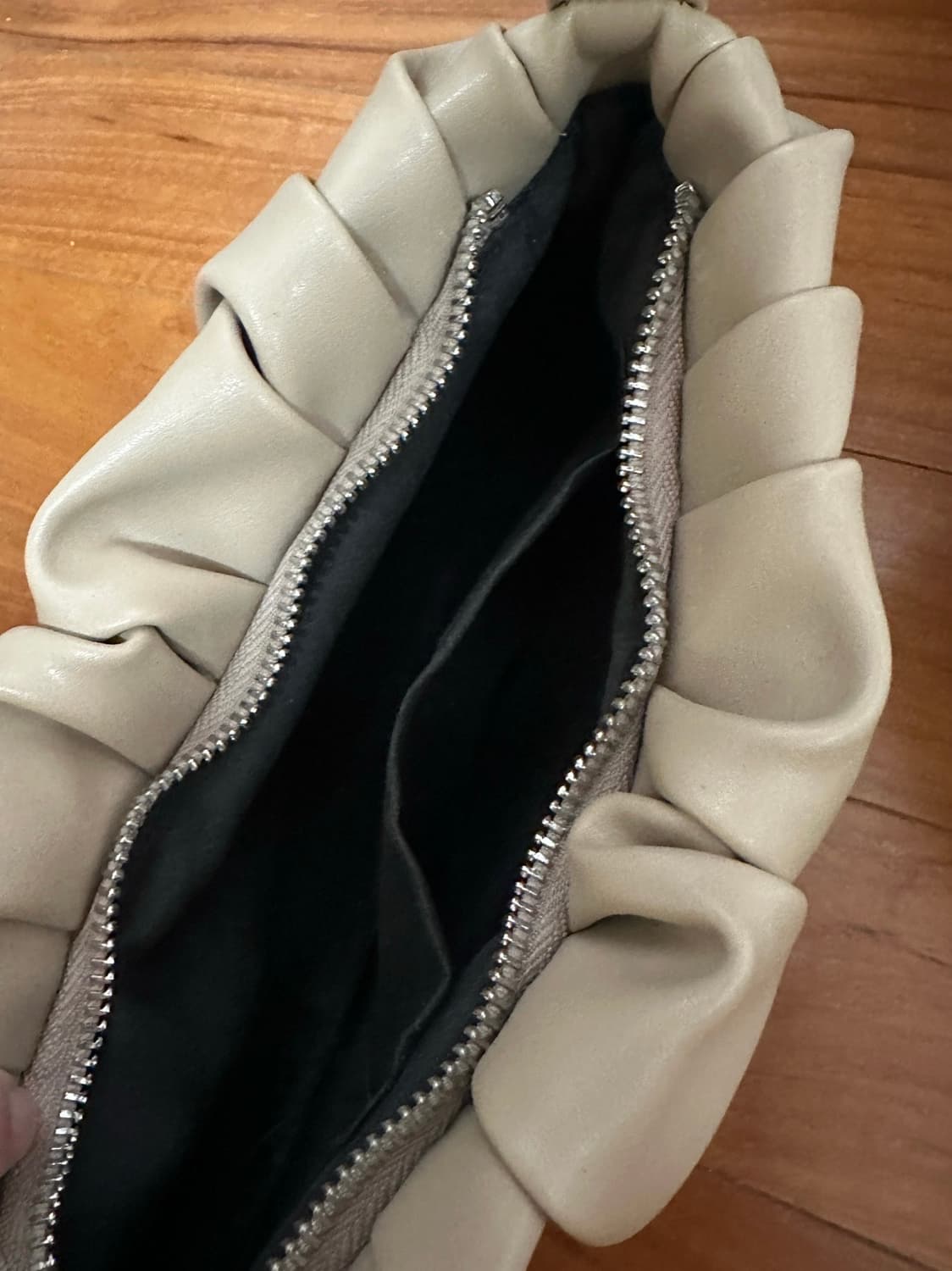 Asos 숄더백 상품이미지3