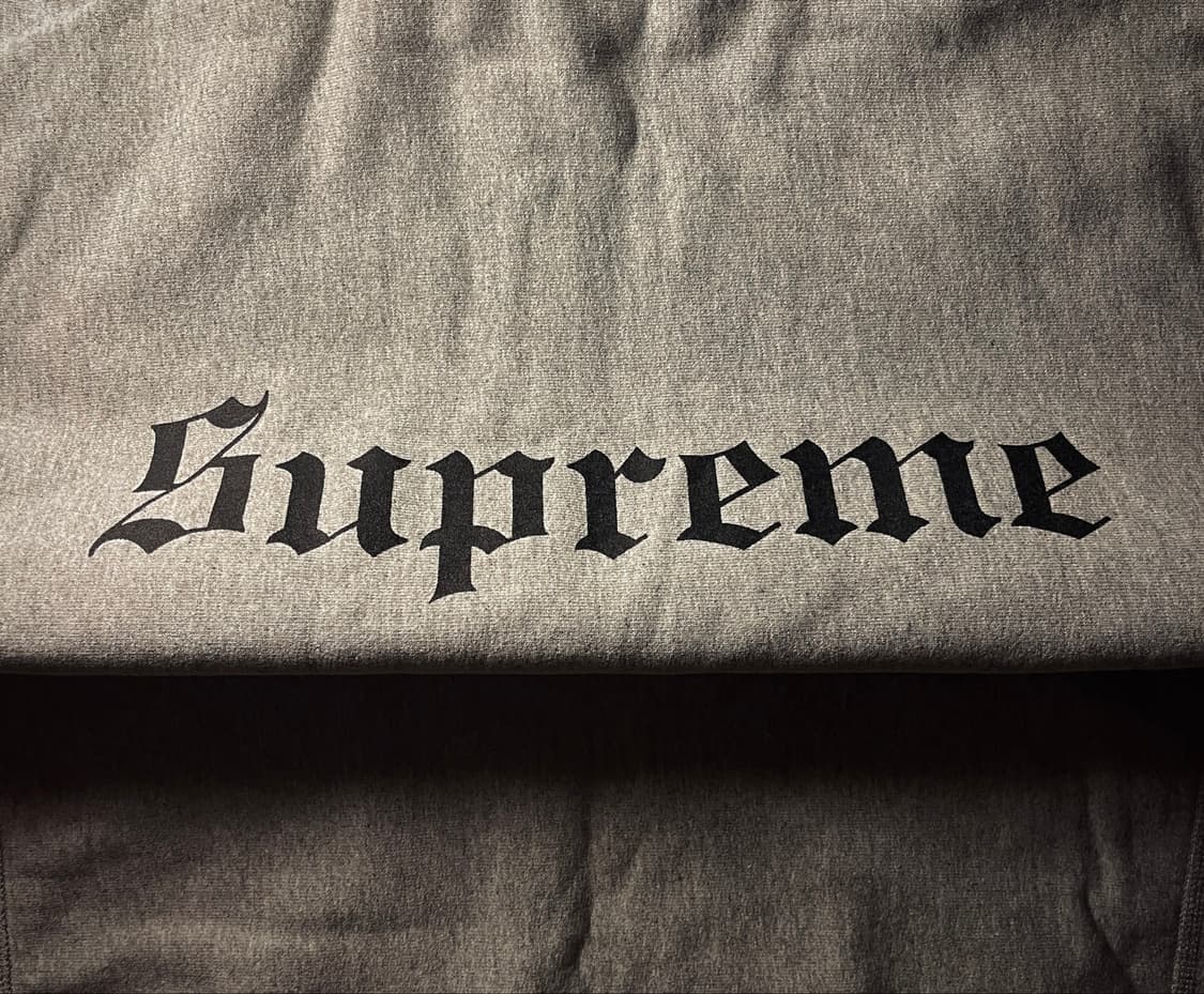 supreme madonna burning crosses hoodie 상품이미지3
