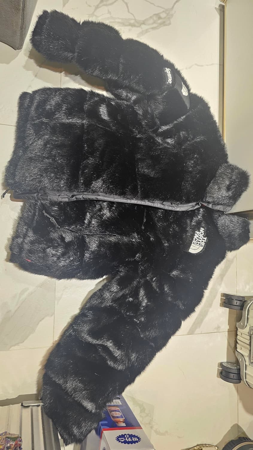 슈프림x노스페이스 포우 퍼 눕시자켓 m사이즈 상품이미지1