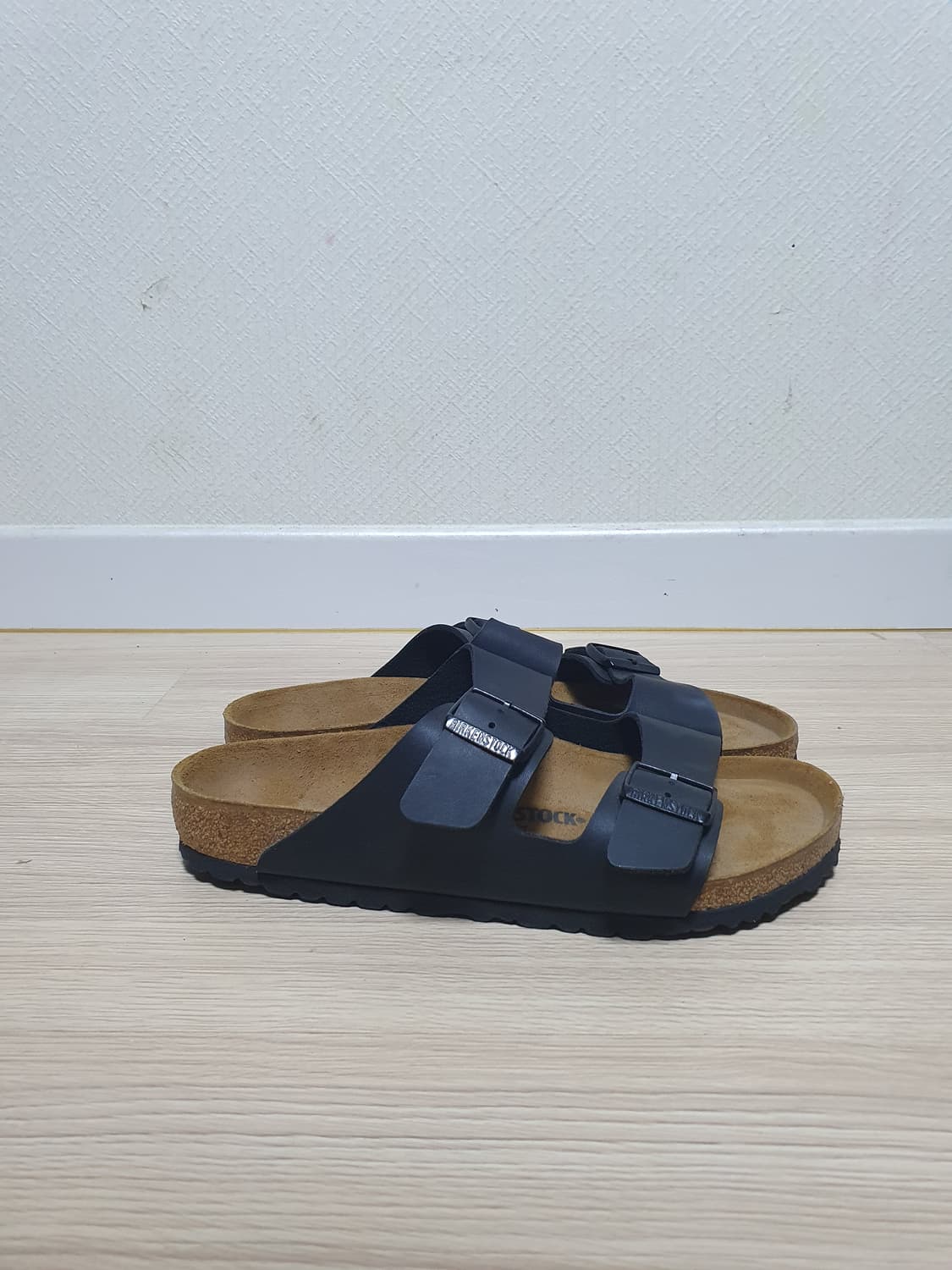 버켄스탁 아리조나 블랙 슬리퍼 280 상품이미지1