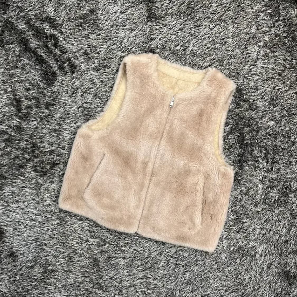 더아이잗 여성 양털 베스트 (88-90-160) 상품이미지1