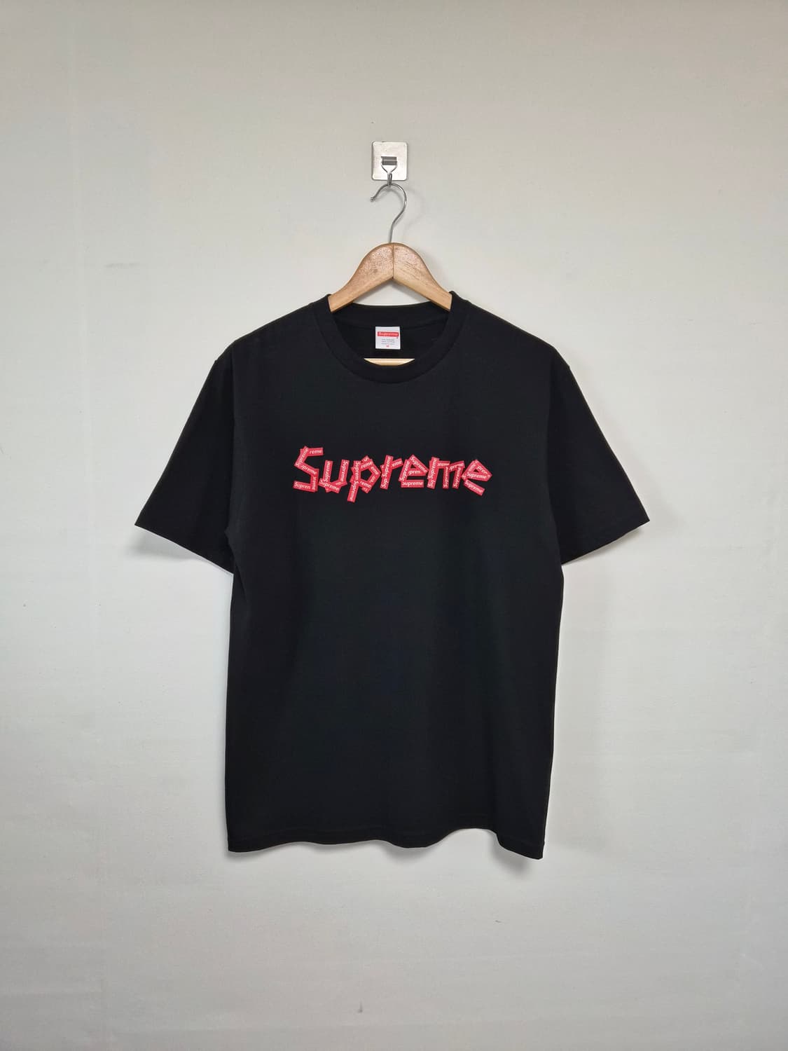 슈프림supreme 로고 티셔츠 M사이즈 - T48 상품이미지1