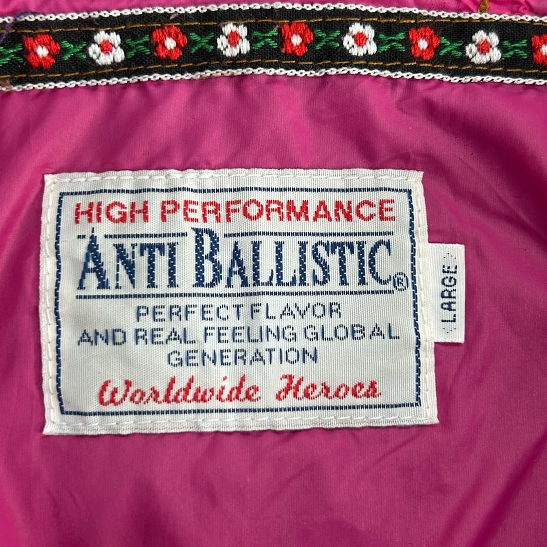 Antiballistic 배색 패턴 바람막이 자켓 상품이미지8