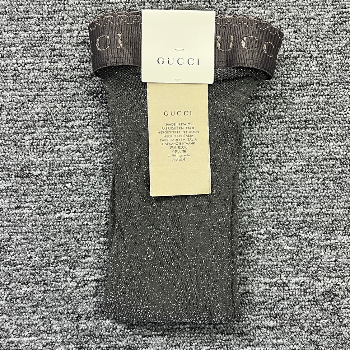 새상품 구찌 스타킹 GG 로고 타이트 스타킹 그레이 & 실버 컬러 상품이미지8