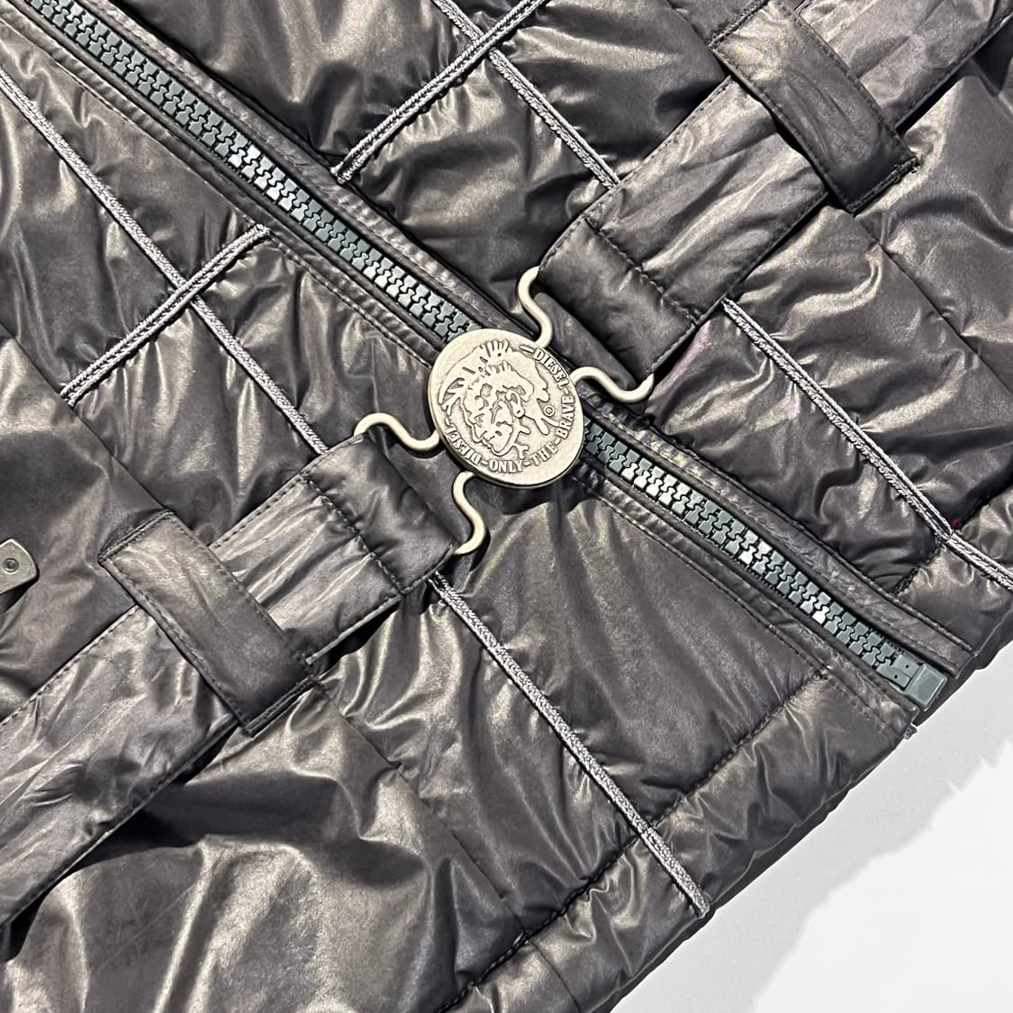 Diesel Asymmetric High Neck Zip Jacket 상품이미지4