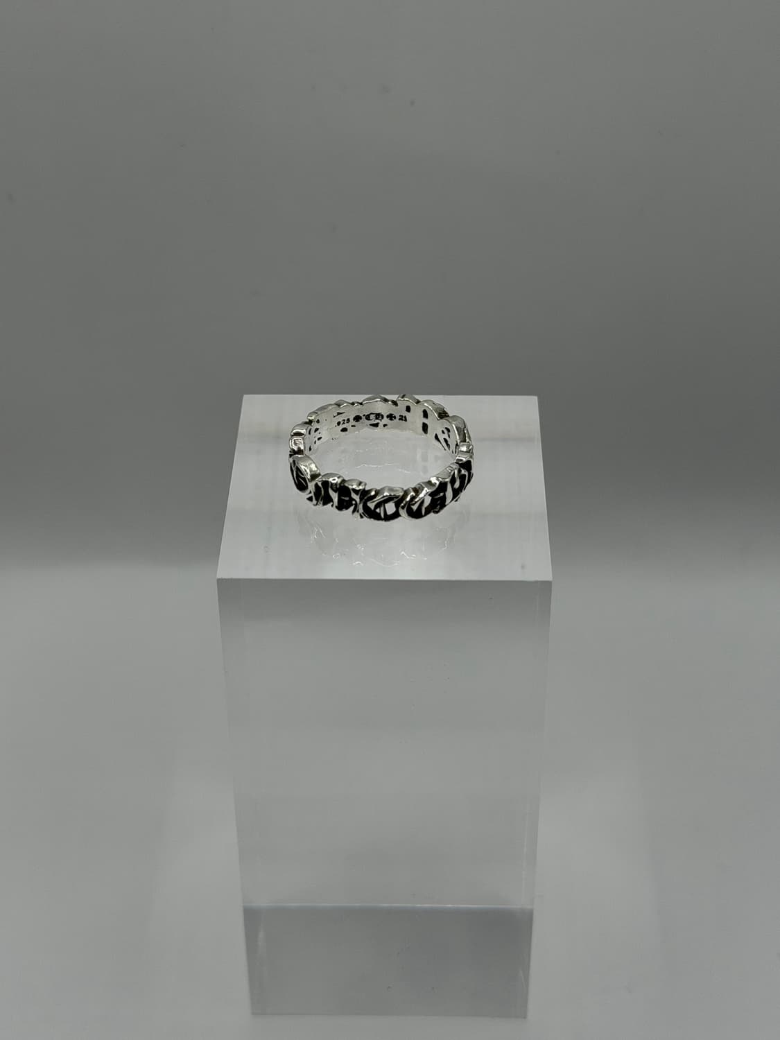 크롬하츠 반지 판매합니다. [ 크롬하츠 크롬 밴드링] 상품이미지1