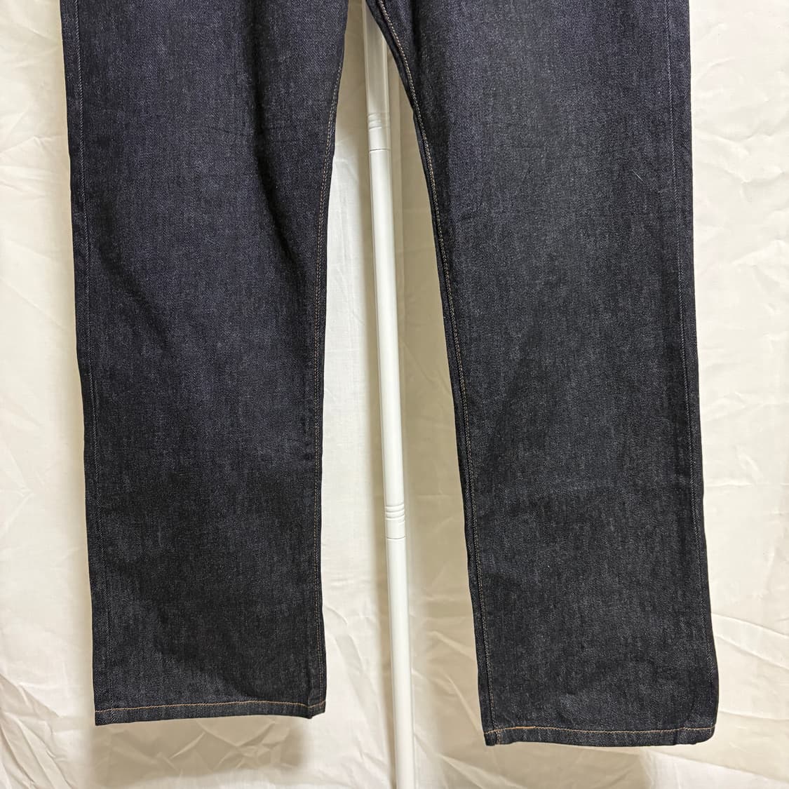 리바이스 501 스트레이트 블랙 생지 데님팬츠 / W38, L30 상품이미지3