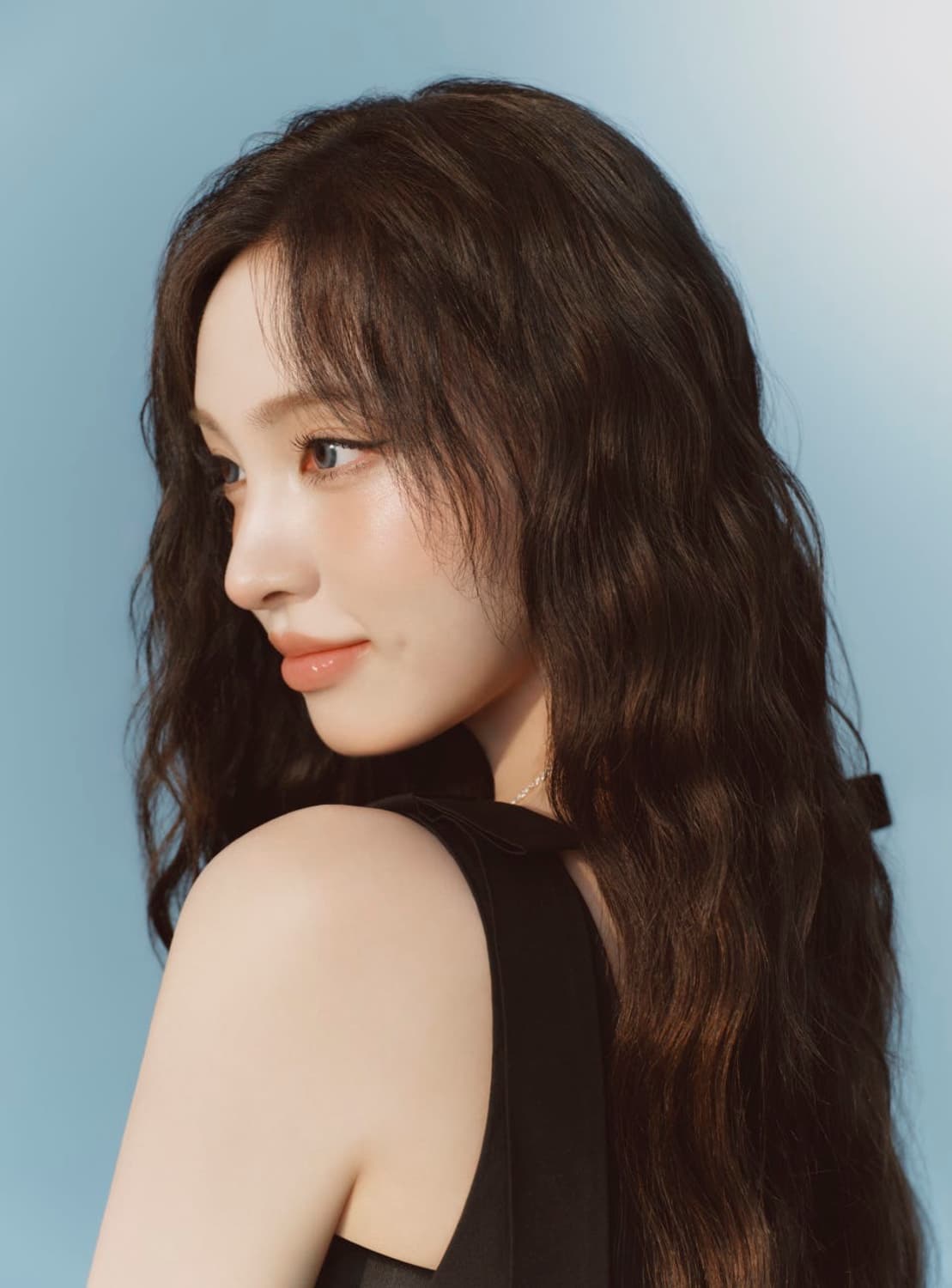 민주킴 x 에잇세컨즈 블랙 원피스 상품이미지6