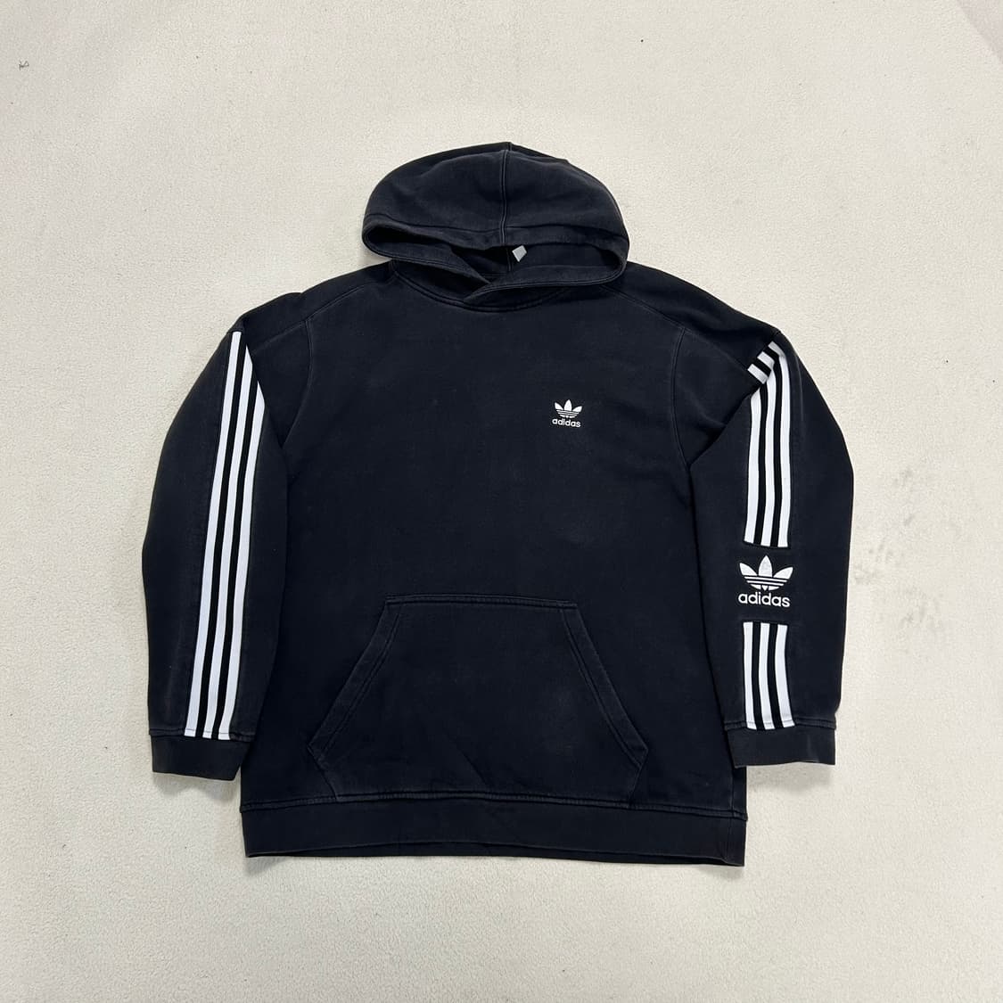 Adidas black Firebird hoodie  상품이미지5