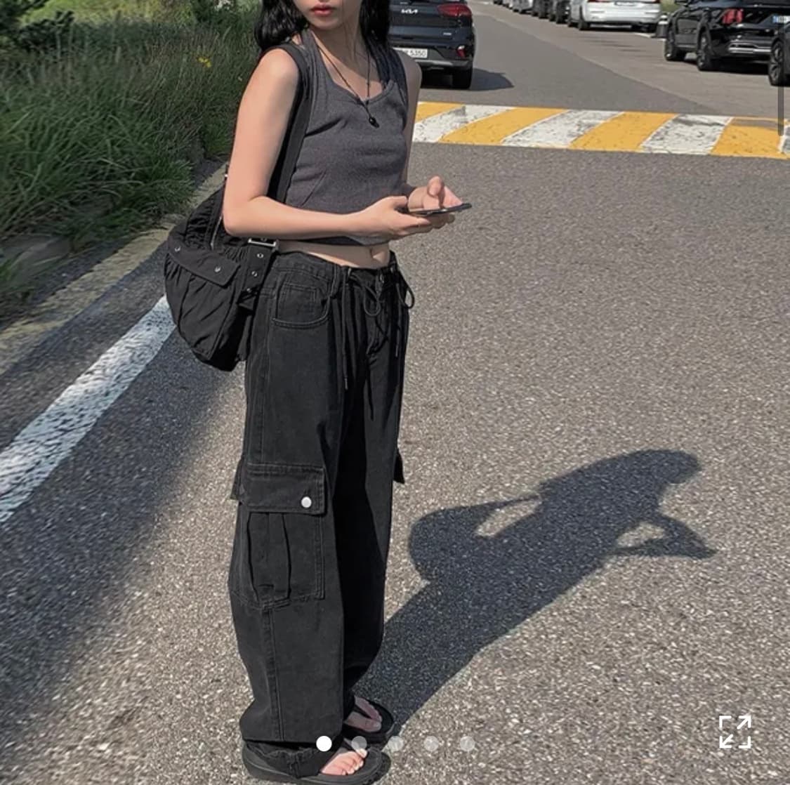 애니원모어 흑청 카고 와이드 팬츠 상품이미지2