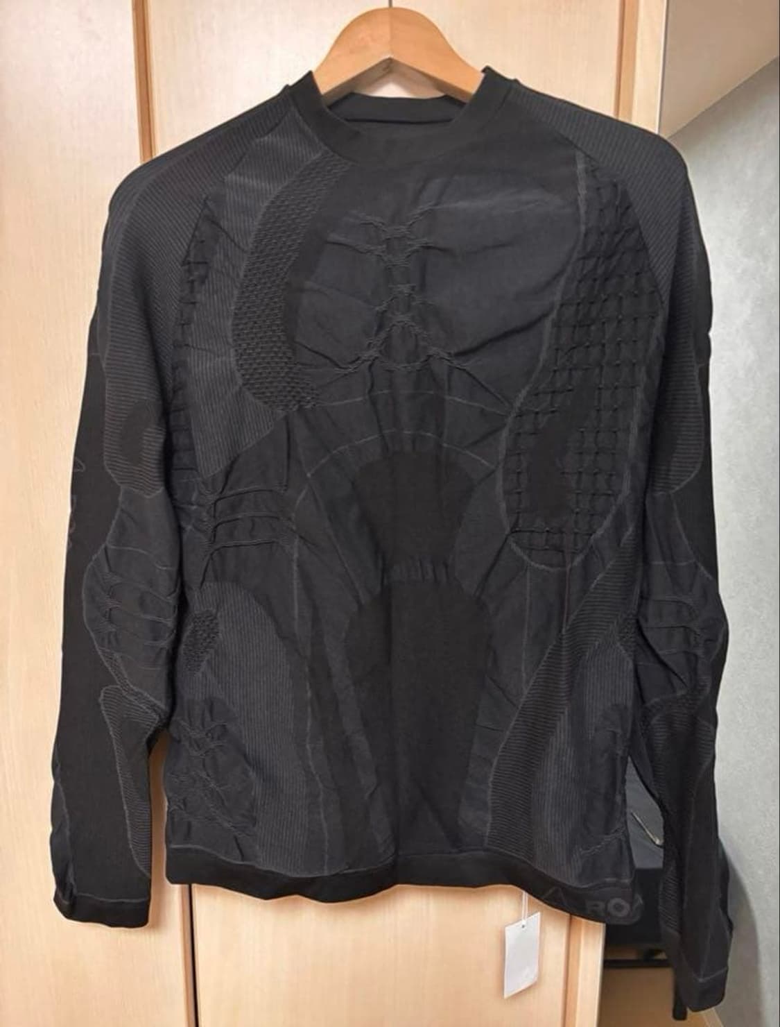 Roa 3D Knit top 상품이미지2