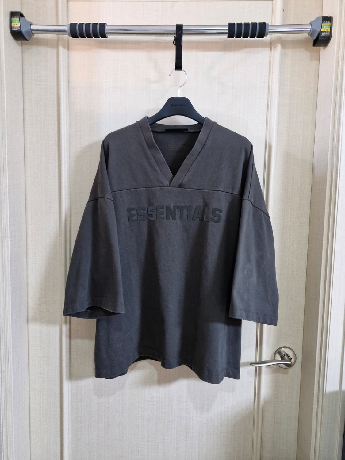 피어오브갓 에센셜 브이넥 긴팔 티셔츠 롱슬리브 차콜 L 상품이미지1