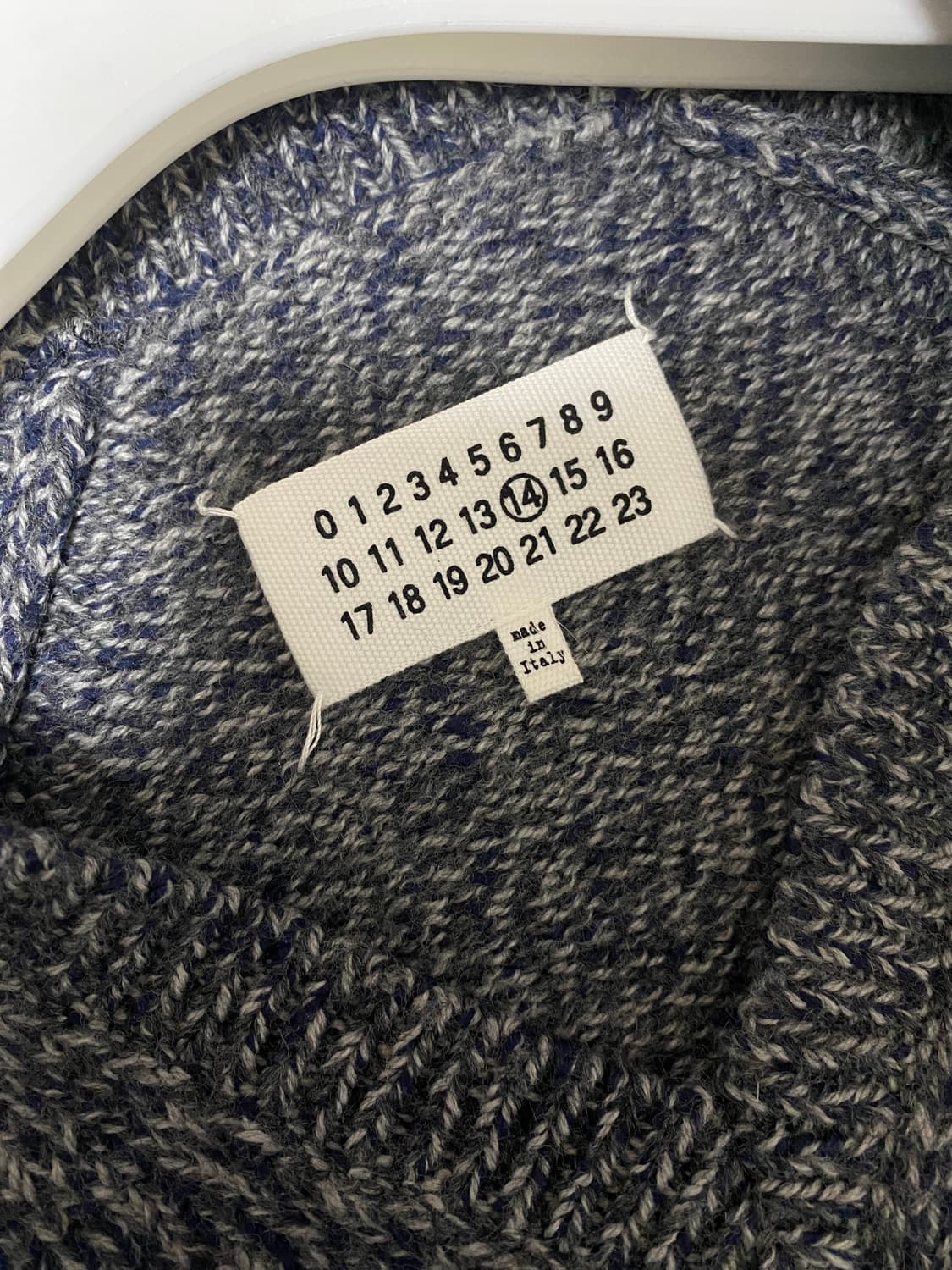 마르지엘라 크롭 니트  상품이미지3