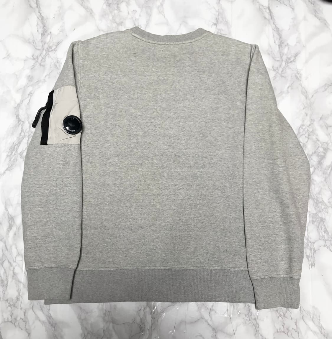 씨피컴퍼니 맨투맨 티셔츠 깔끔 CP컴퍼니 상품이미지3