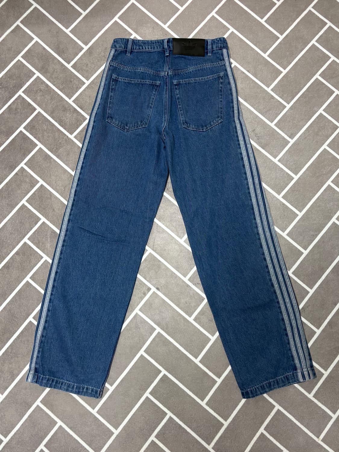 아디다스 파이어버드 데님팬츠 상품이미지2