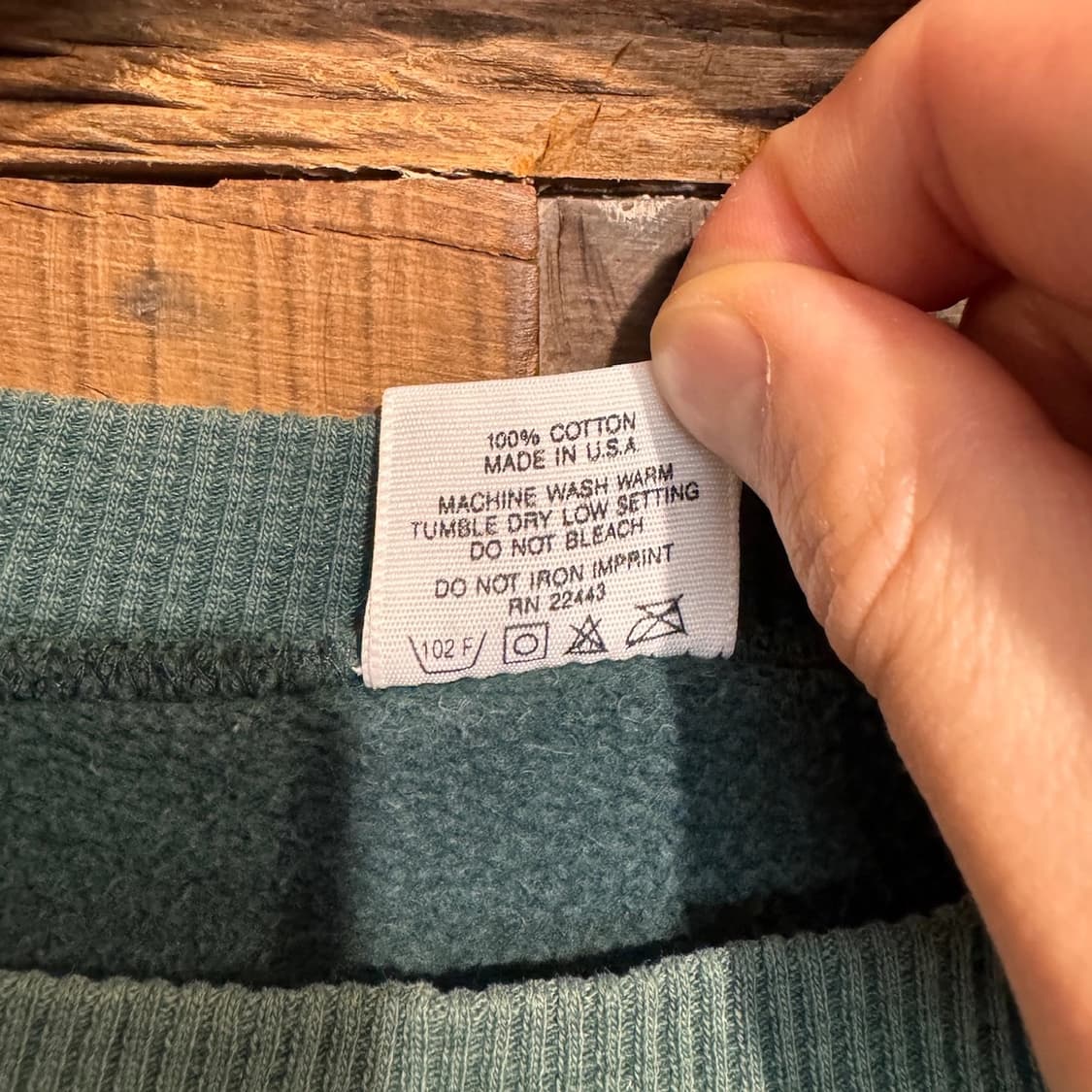 90s VTG Quiksilver Faded Sweatshirt 상품이미지7
