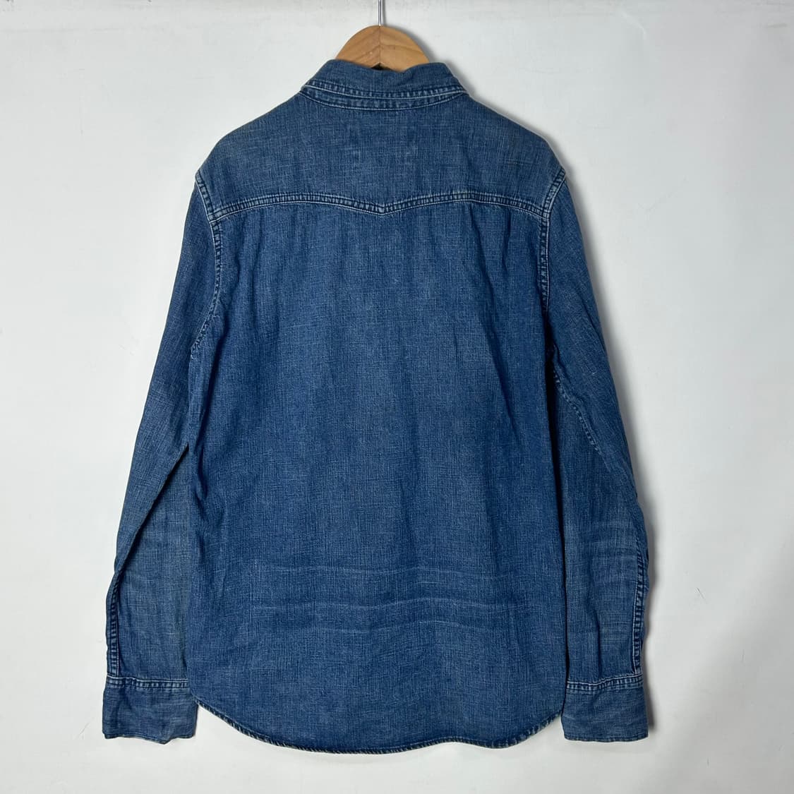 [REMI RELIEF] 레미 릴리프 포켓 디테일 데님 셔츠 상품이미지2