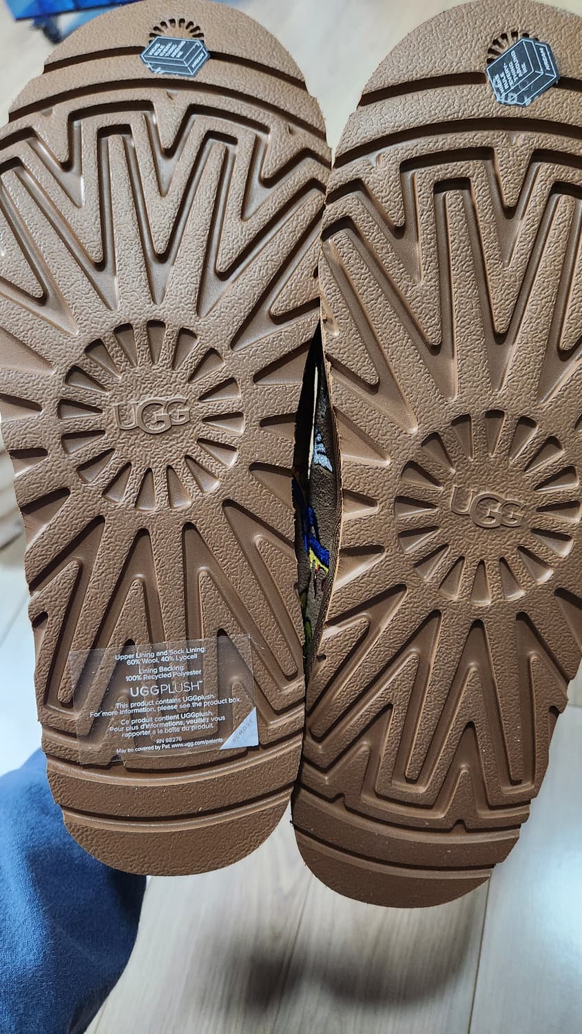 새상품 어그 x 팔라스 US8 타스만 슬리퍼 체스트넛 상품이미지2