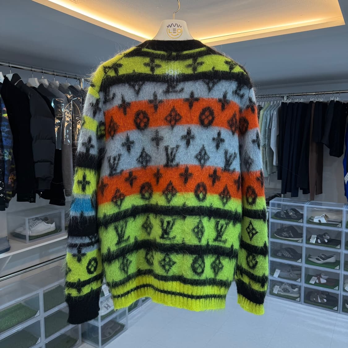 [리오브] 루이비통 모노그램 모헤어 가디건 상품이미지2