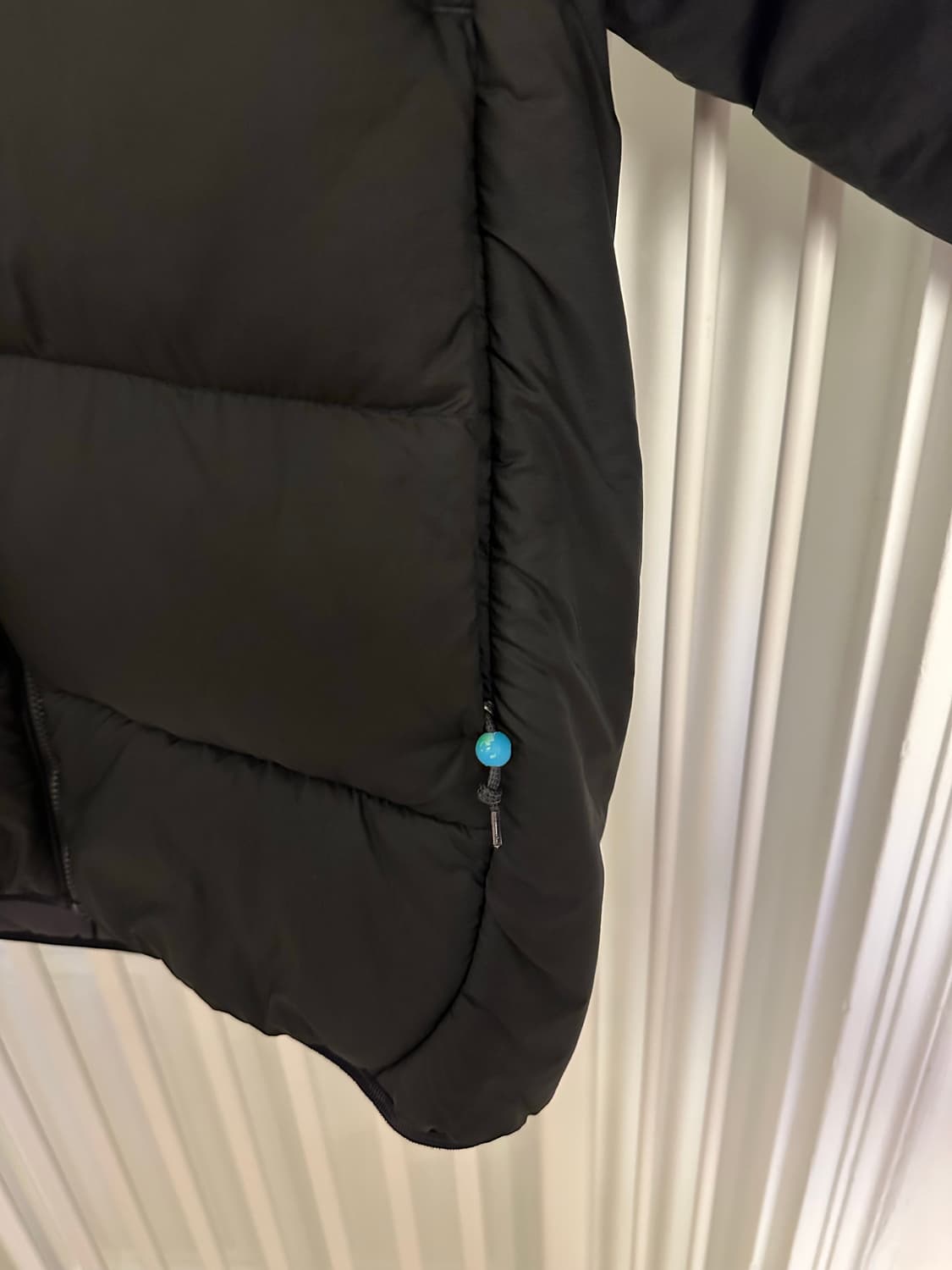 나이키 ACG 루나레이크 패딩 블랙 S 상품이미지4