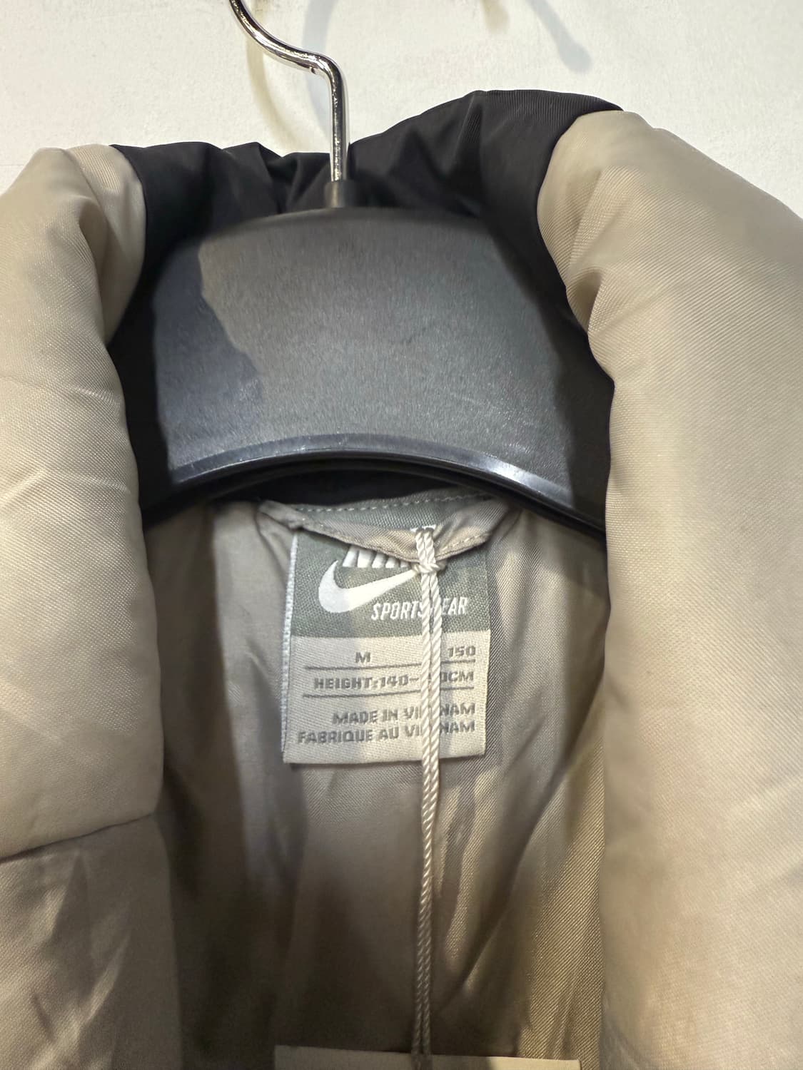 나이키 블랙 패딩자켓 상품이미지3