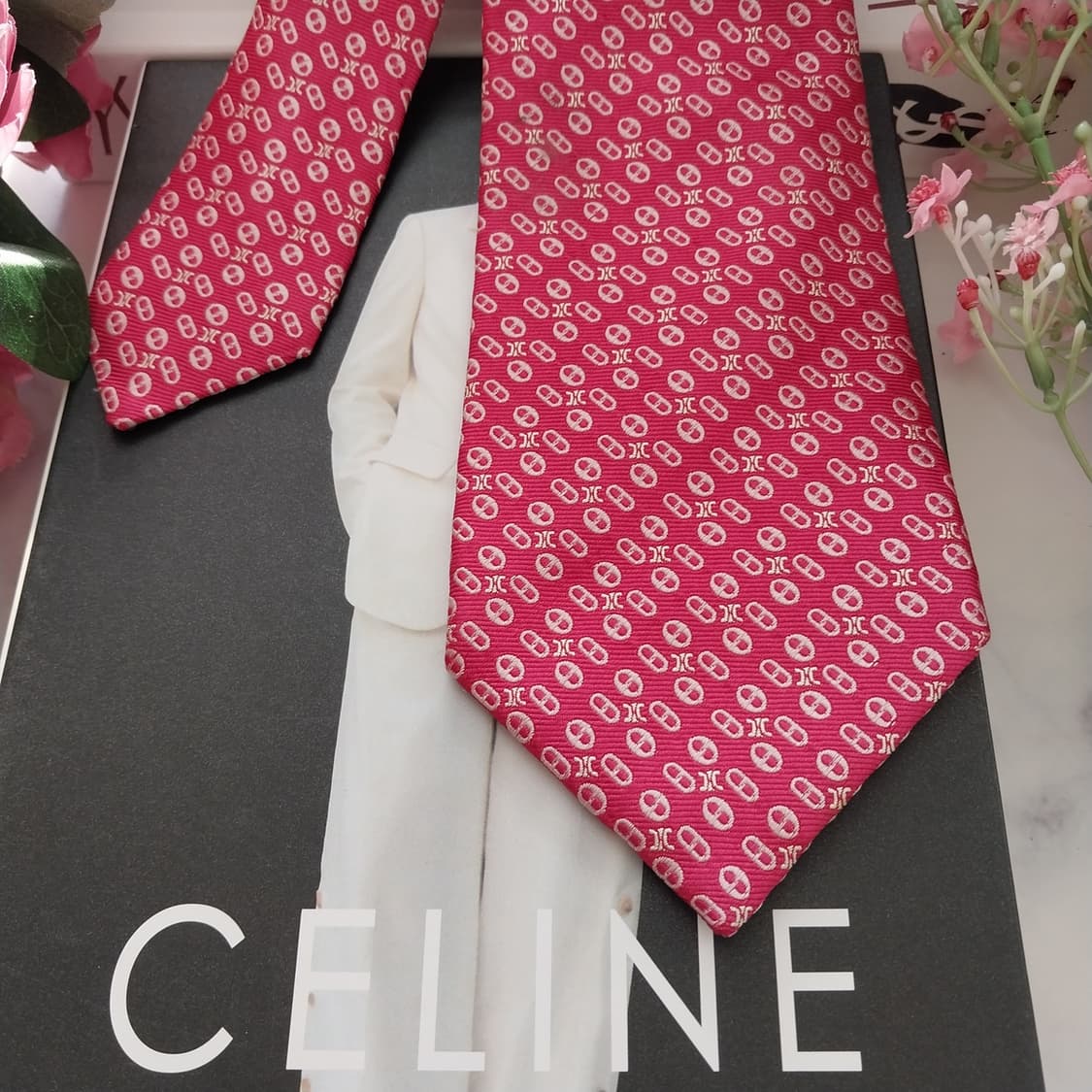 셀린느 실크 진핑크 트리오페 패턴 넥타이 9.5cm A+등급 K1393
 상품이미지4