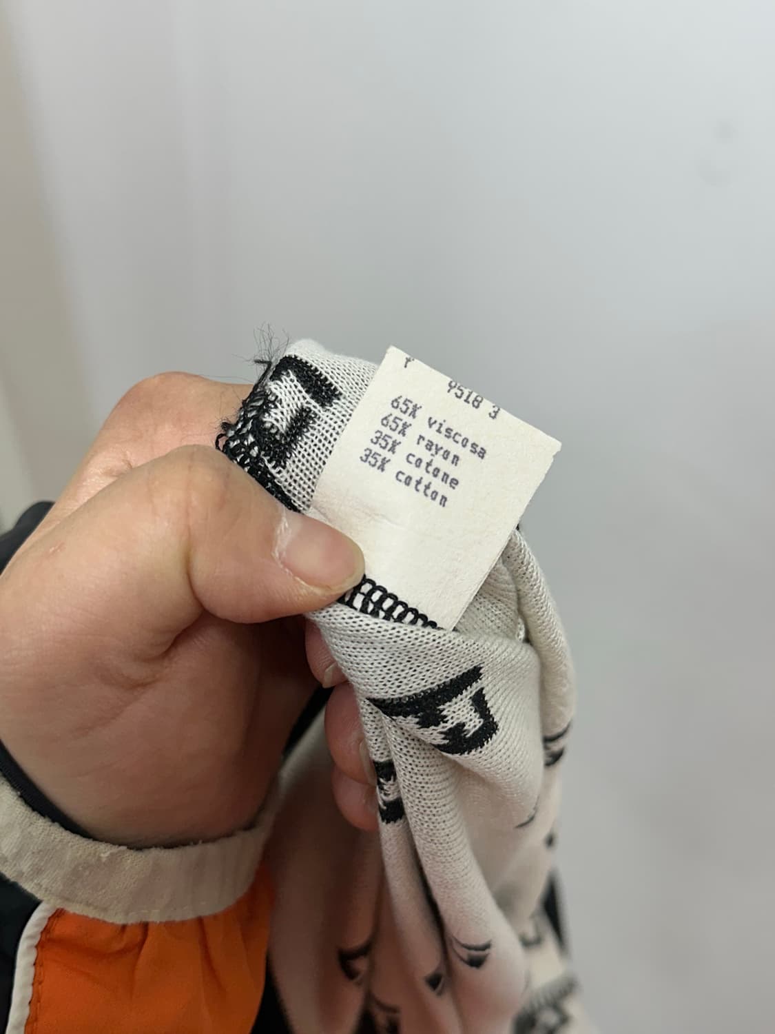 00s 펜디 주카 FF 모노그램 패턴 니트 미디 스커트 상품이미지10