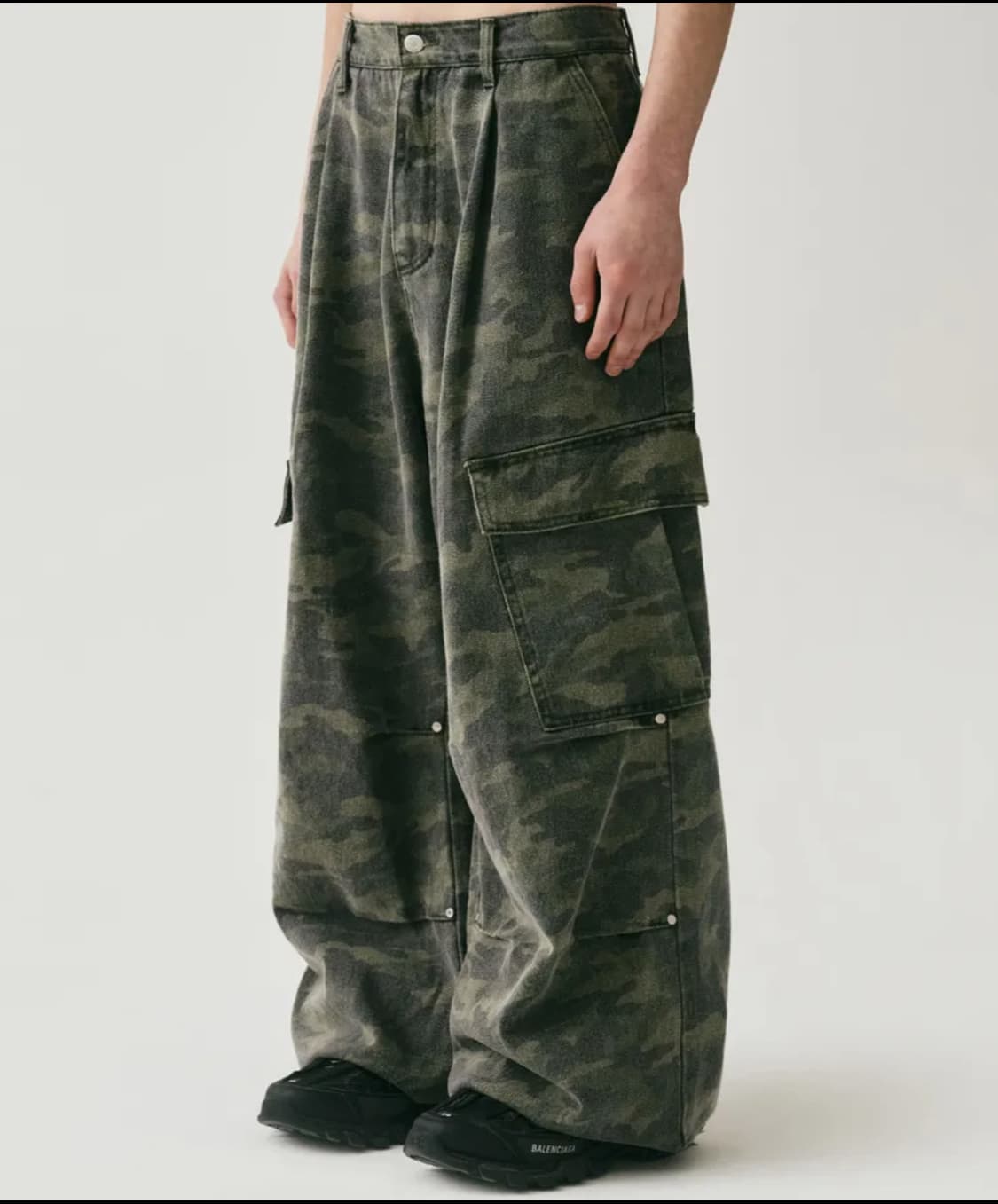 어반드레스 카고팬츠 카모 xs 상품이미지1