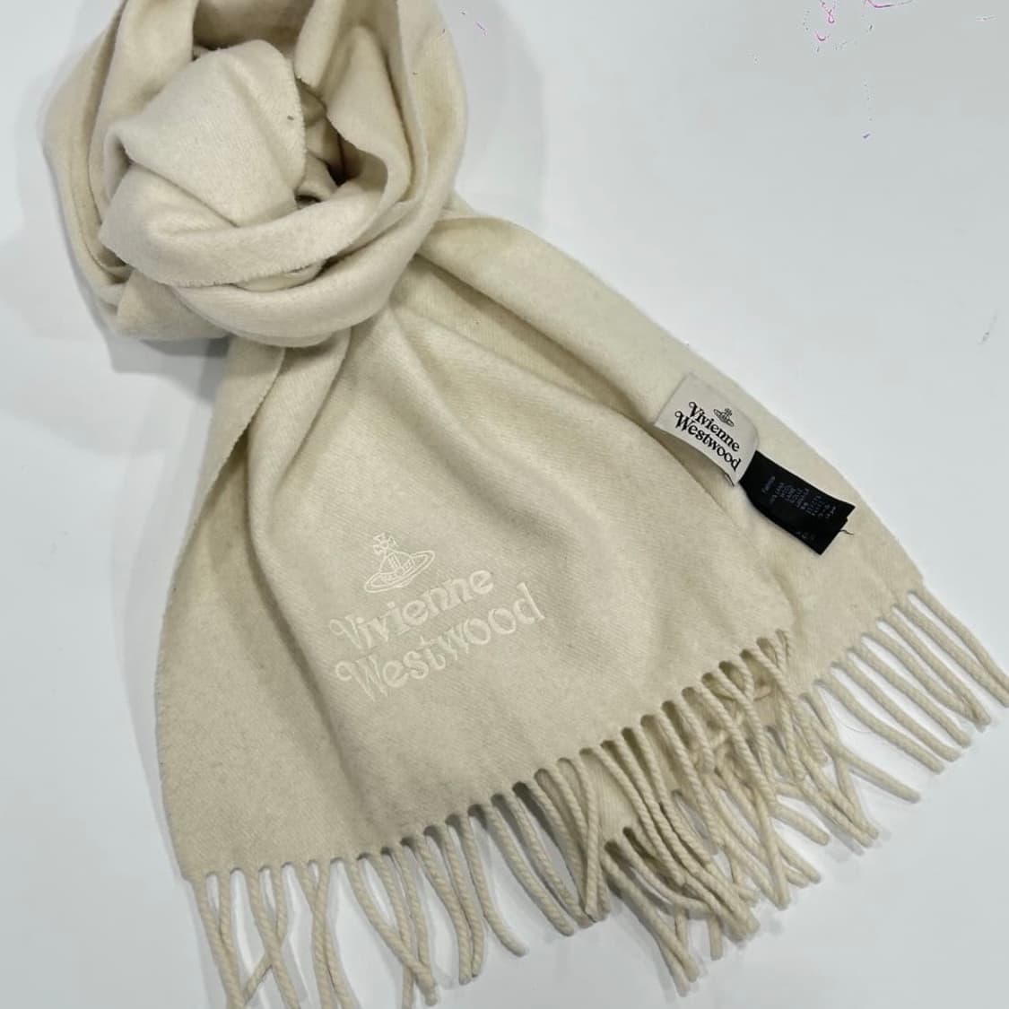 Vivienne westwood 비비안웨스트우드 아이보 리 목도리 상품이미지3