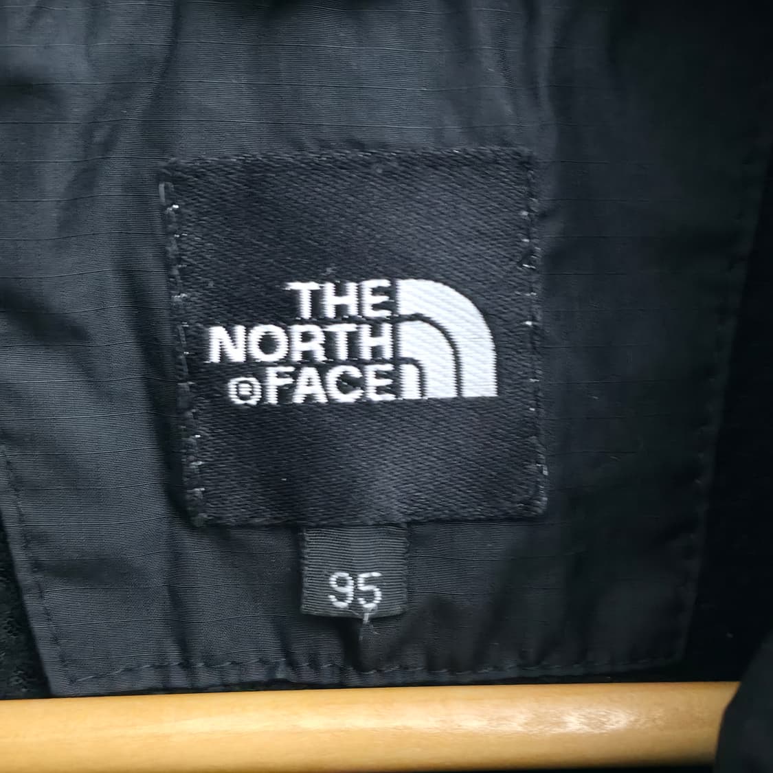 [M] 노스페이스 블랙 바람막이 상품이미지5