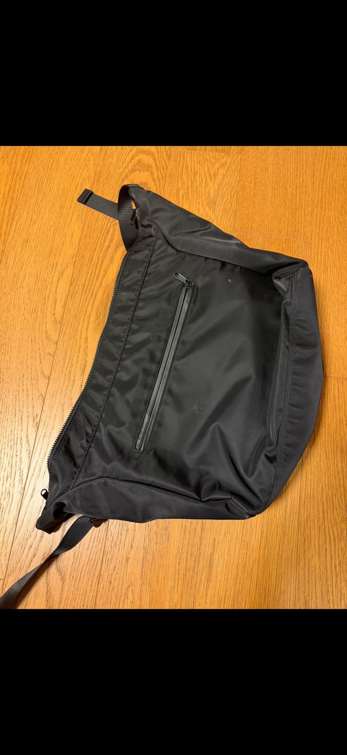 하 아카이브 아크 블랙 메신저백 상품이미지3