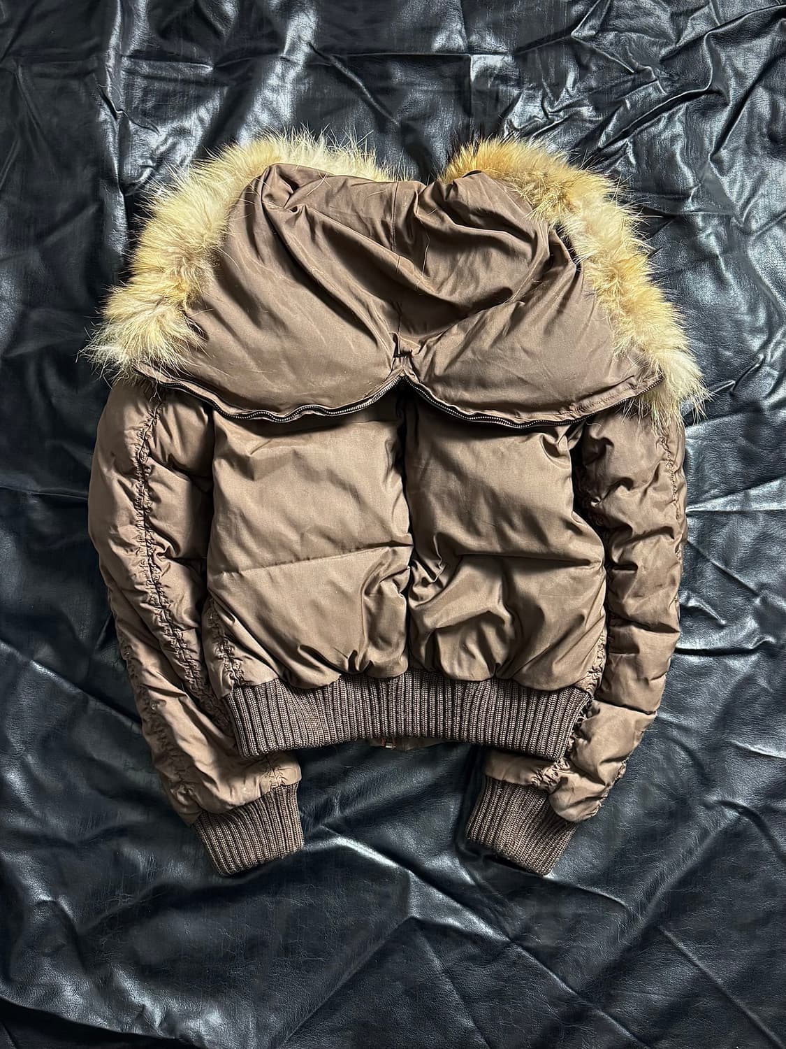 Brown fur padding 상품이미지3