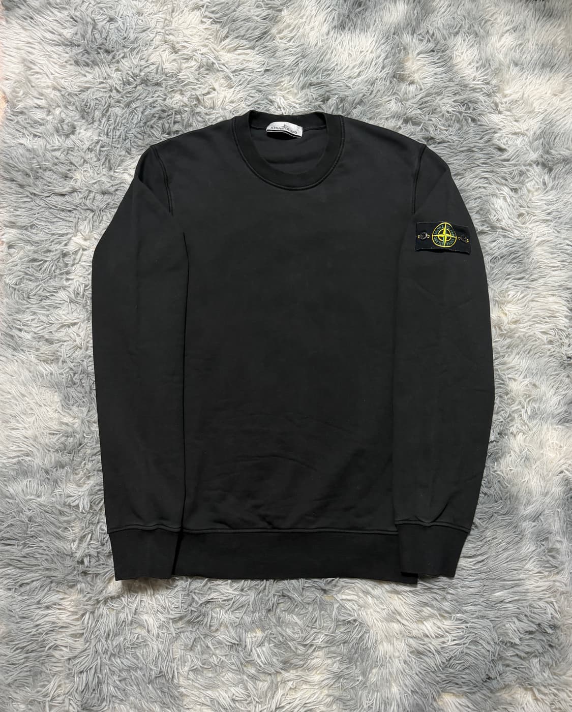 스톤아일랜드 맨투맨 블랙 {size L} 상품이미지1