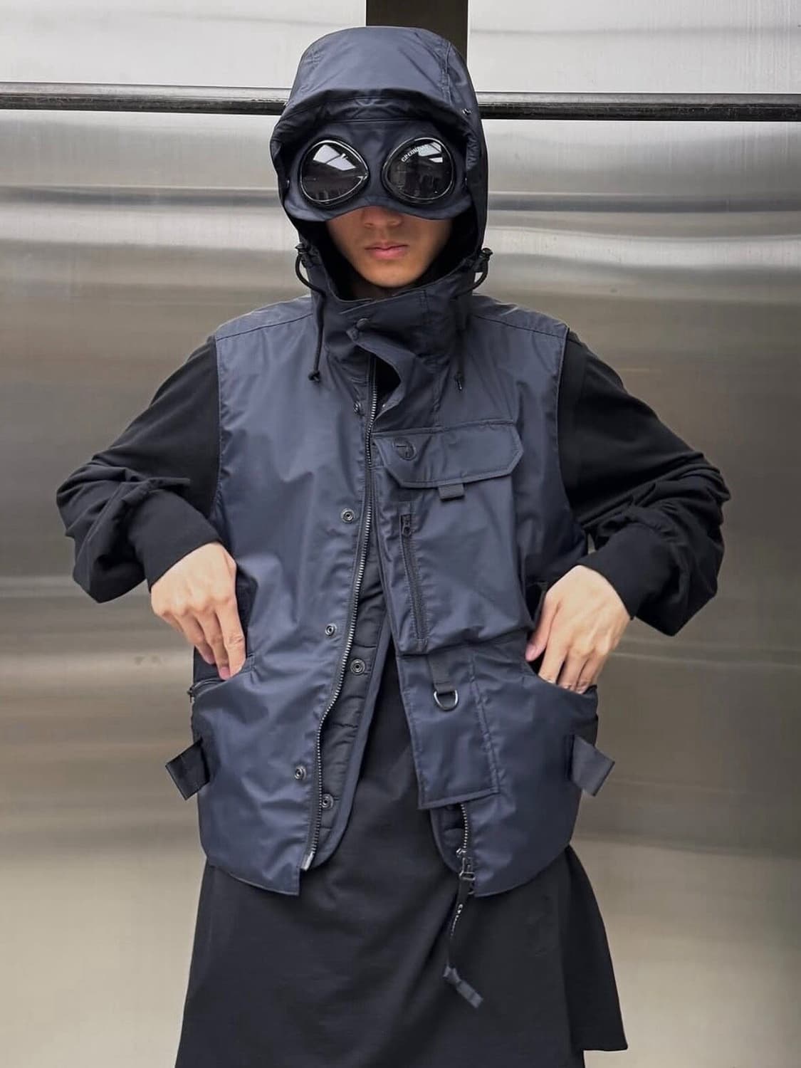 준야 와타나베 꼼데가르송 x CP 컴퍼니 패딩 페널베스트 상품이미지1