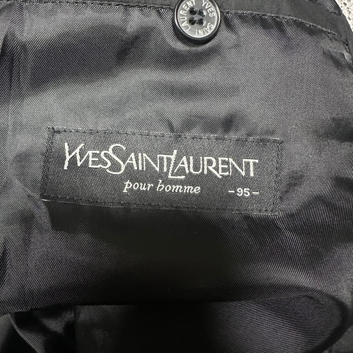 ✨ (바배) 입생로랑 빈티지 푸퍼 조끼 패딩  상품이미지4