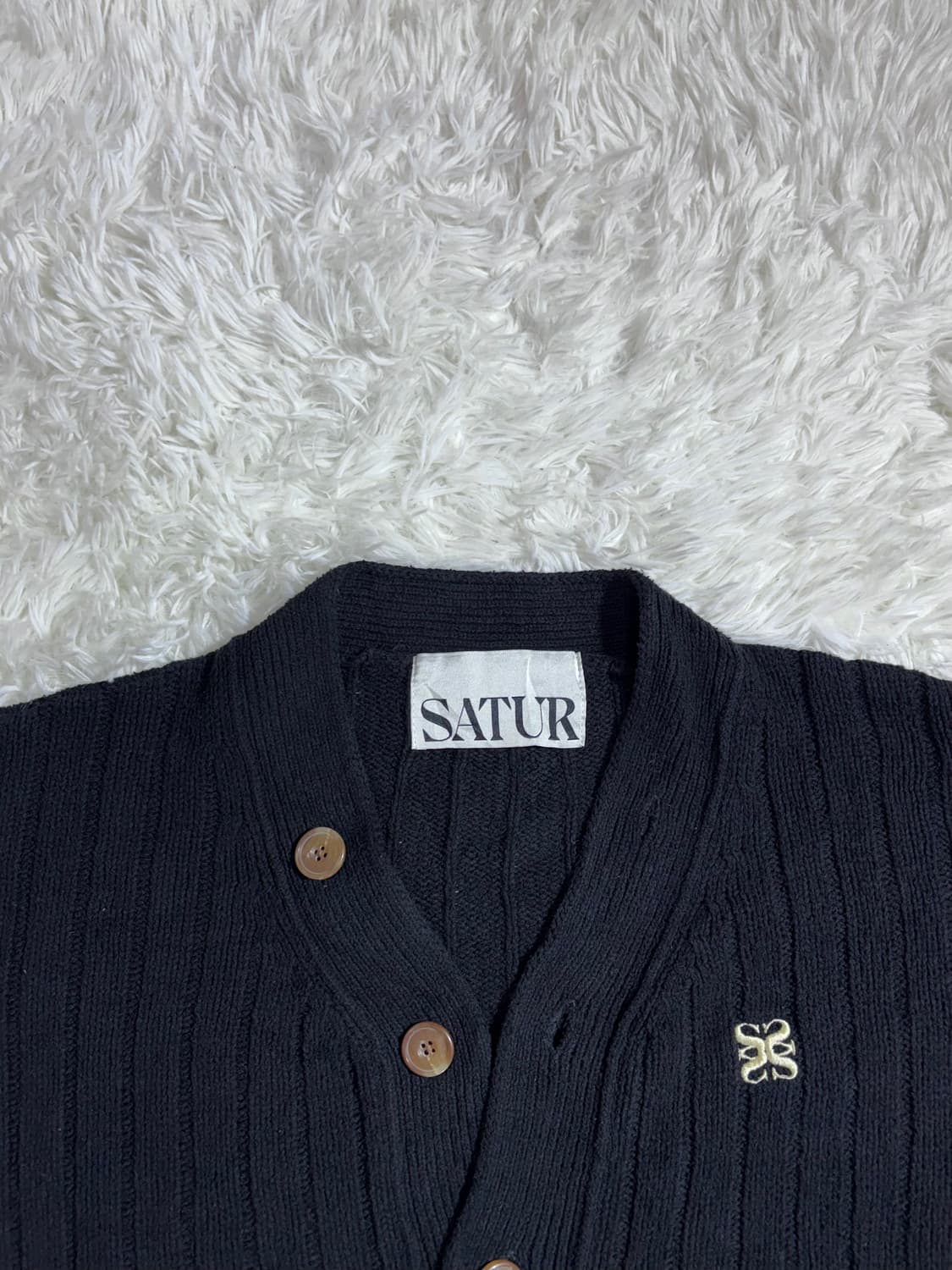 세터 블랙 스몰로고 가디건  상품이미지6