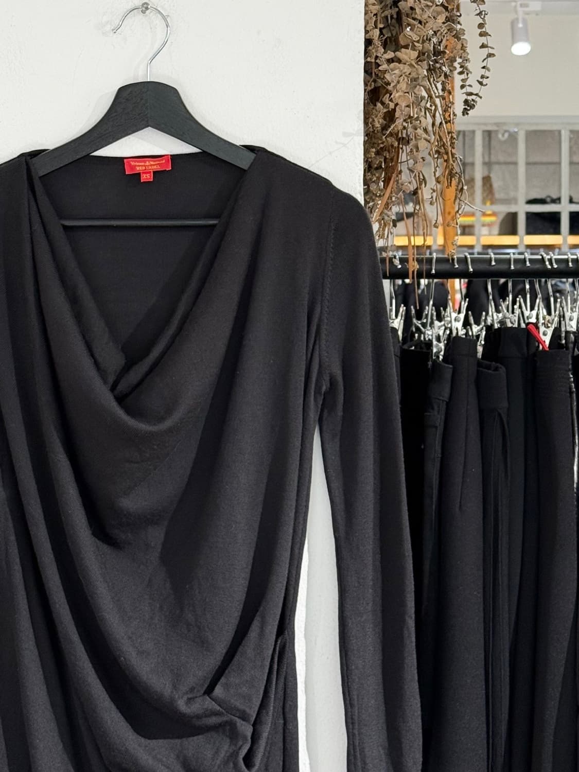 비비안웨스트우드 레드라벨 블랙 드레이프 울 드레스 상품이미지3