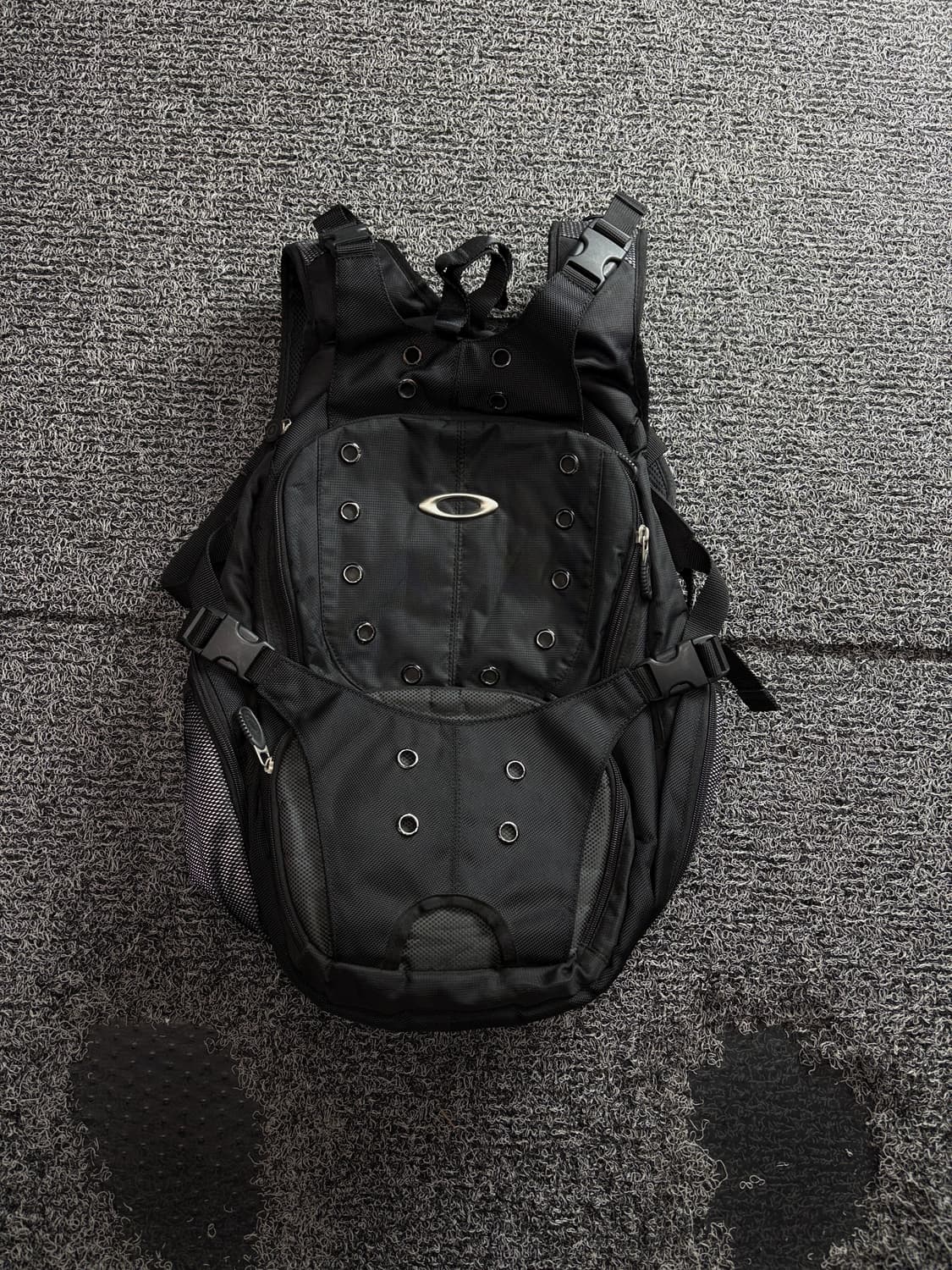 00s 오클리 소프트웨어 텍티컬 백팩 3765 상품이미지2