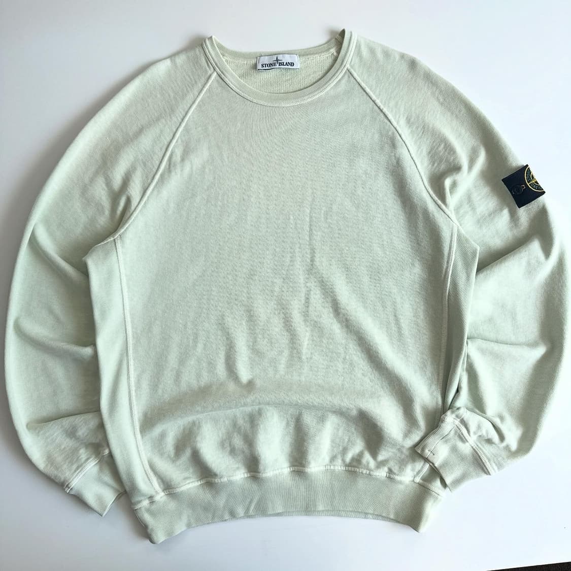 Stone island 스톤아일랜드 라임 와펜 니트 맨투맨 상품이미지2